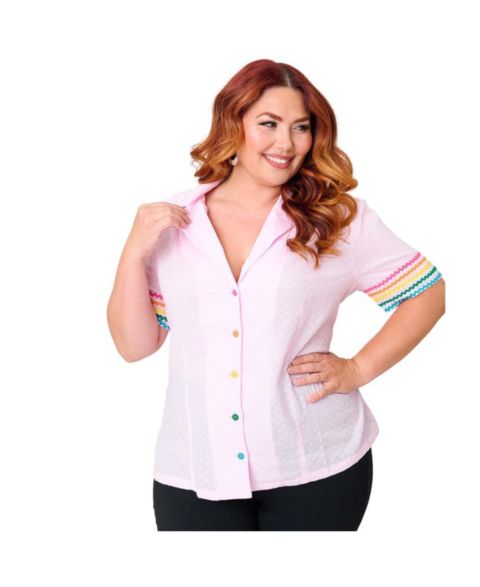 Женская блузка Unique Vintage Plus Size Short Sleeve Collared Button Down Woven, цвет: Розовый / С принтом