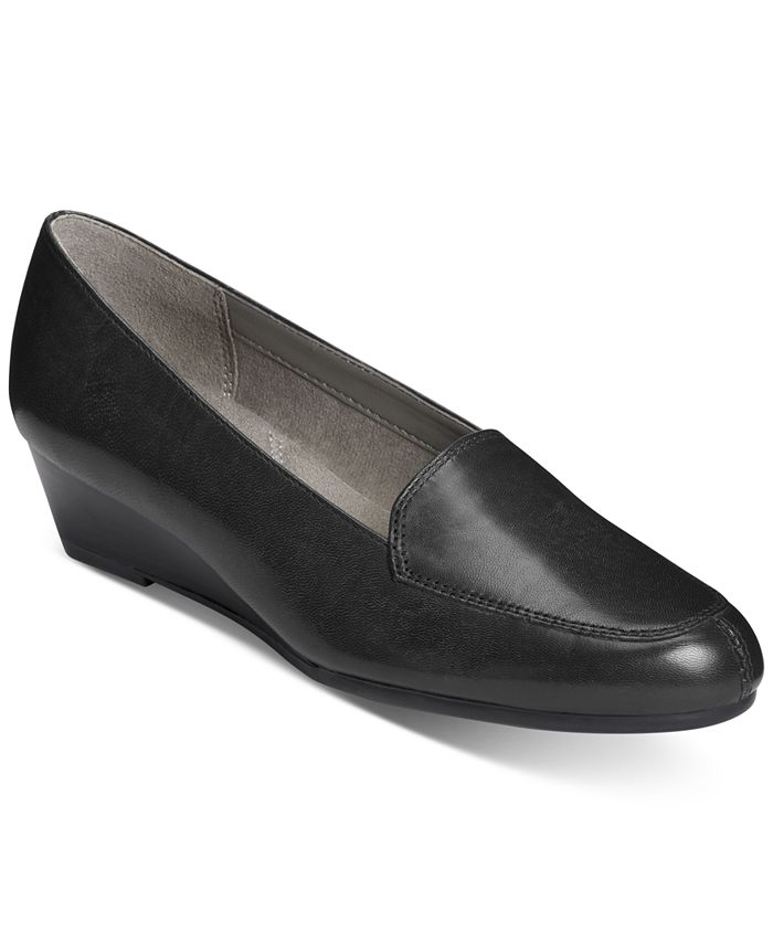 Aerosoles lovely discount wedge pumps