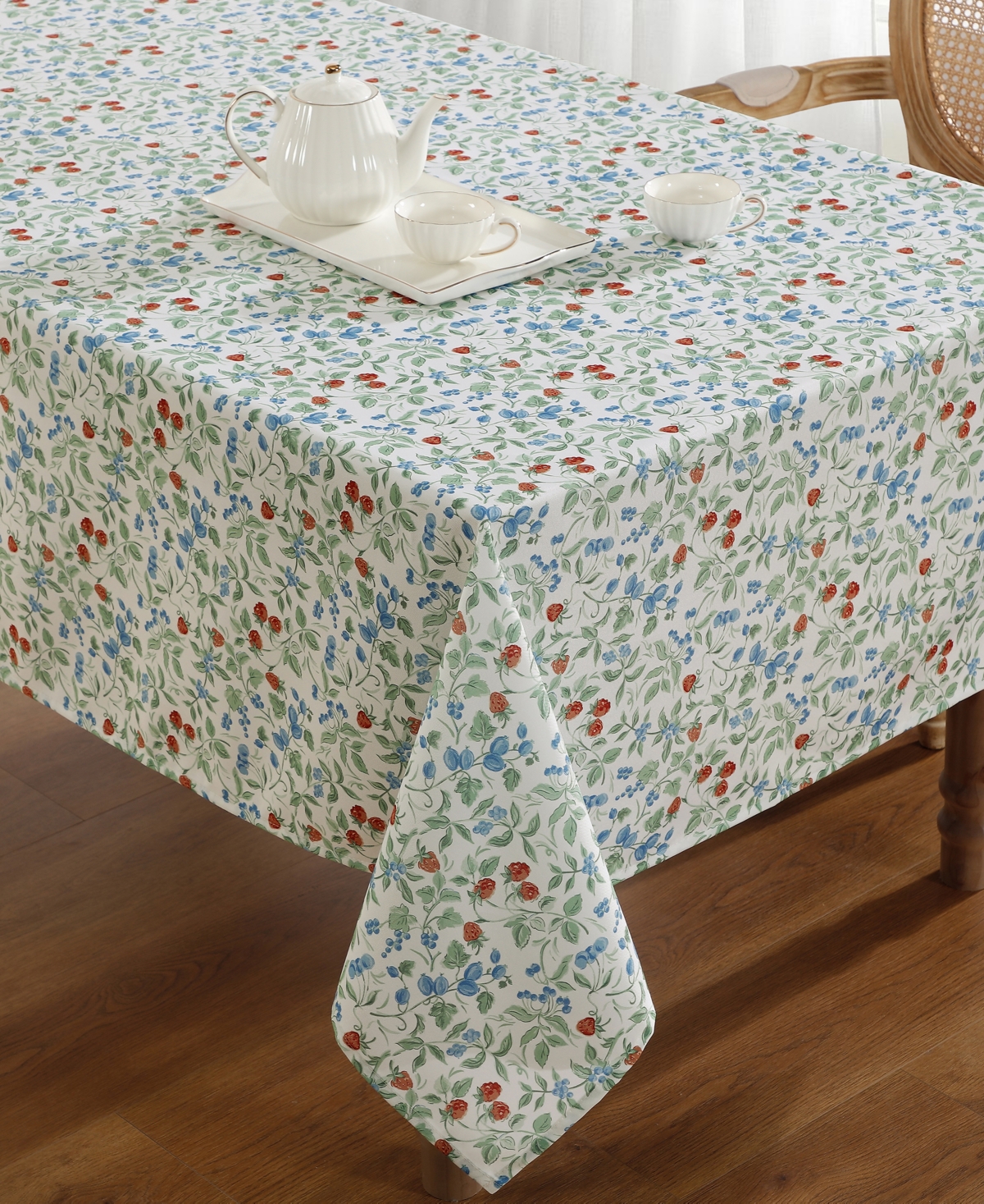 Laura Ashley Easy Care Cambrian Tablecloth