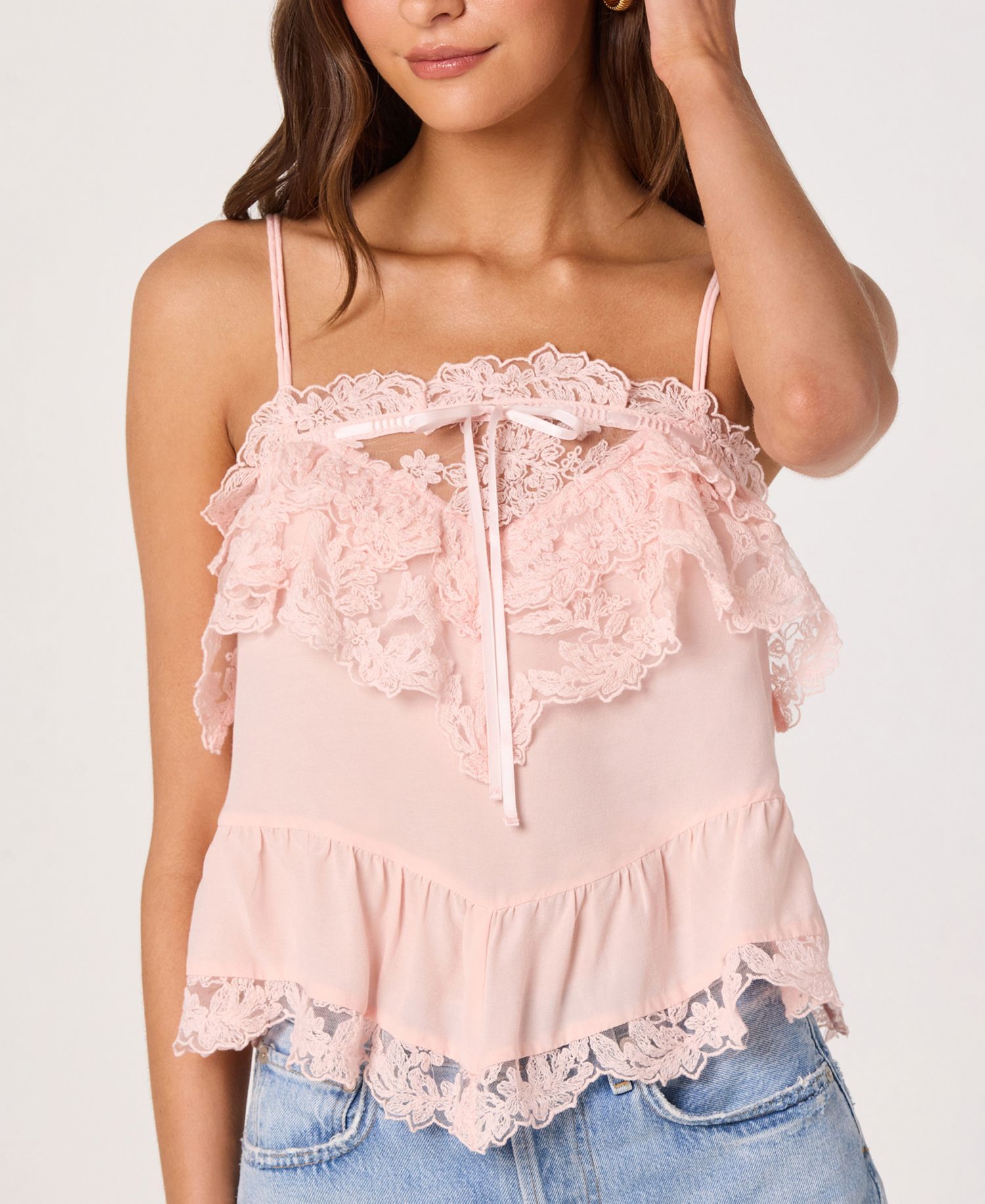 Women's Cosette Straight Neck Sleeveless Lace Top