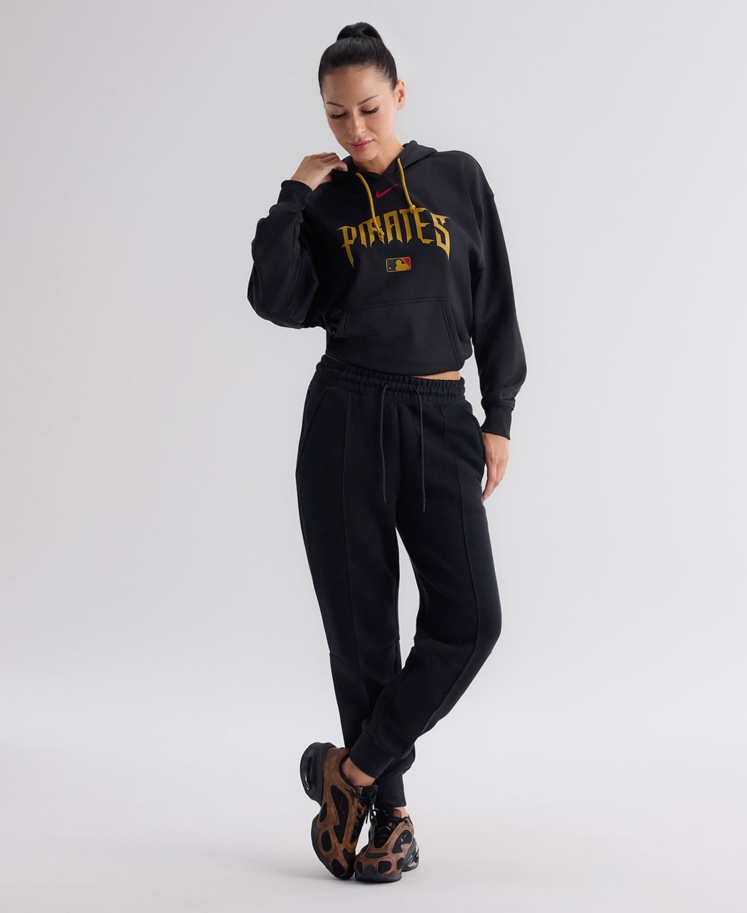 Women's Black Pittsburgh Pirates Authentic Collection City Connect Therma Hoodie