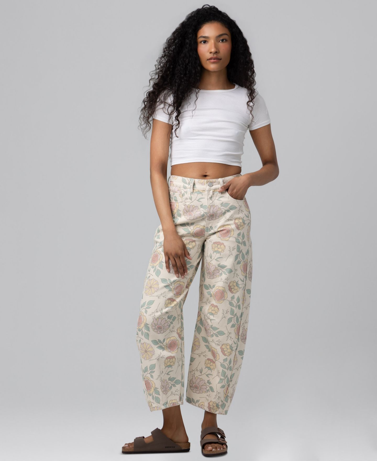 Женские джинсы Blank NYC Printed High-Rise Barrel-Leg, цвет: Flower Crown — фото 2