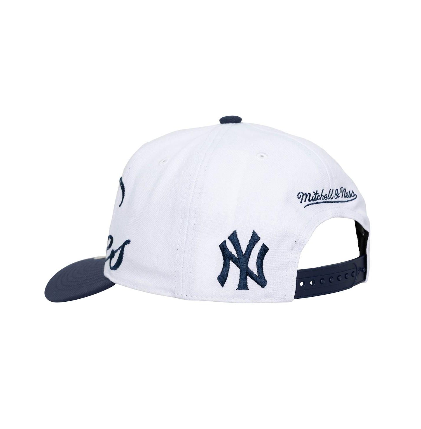 Кепка Mitchell & Ness White/Navy New York Yankees XL Script Pro Crown Adjustable Hat — фото 4