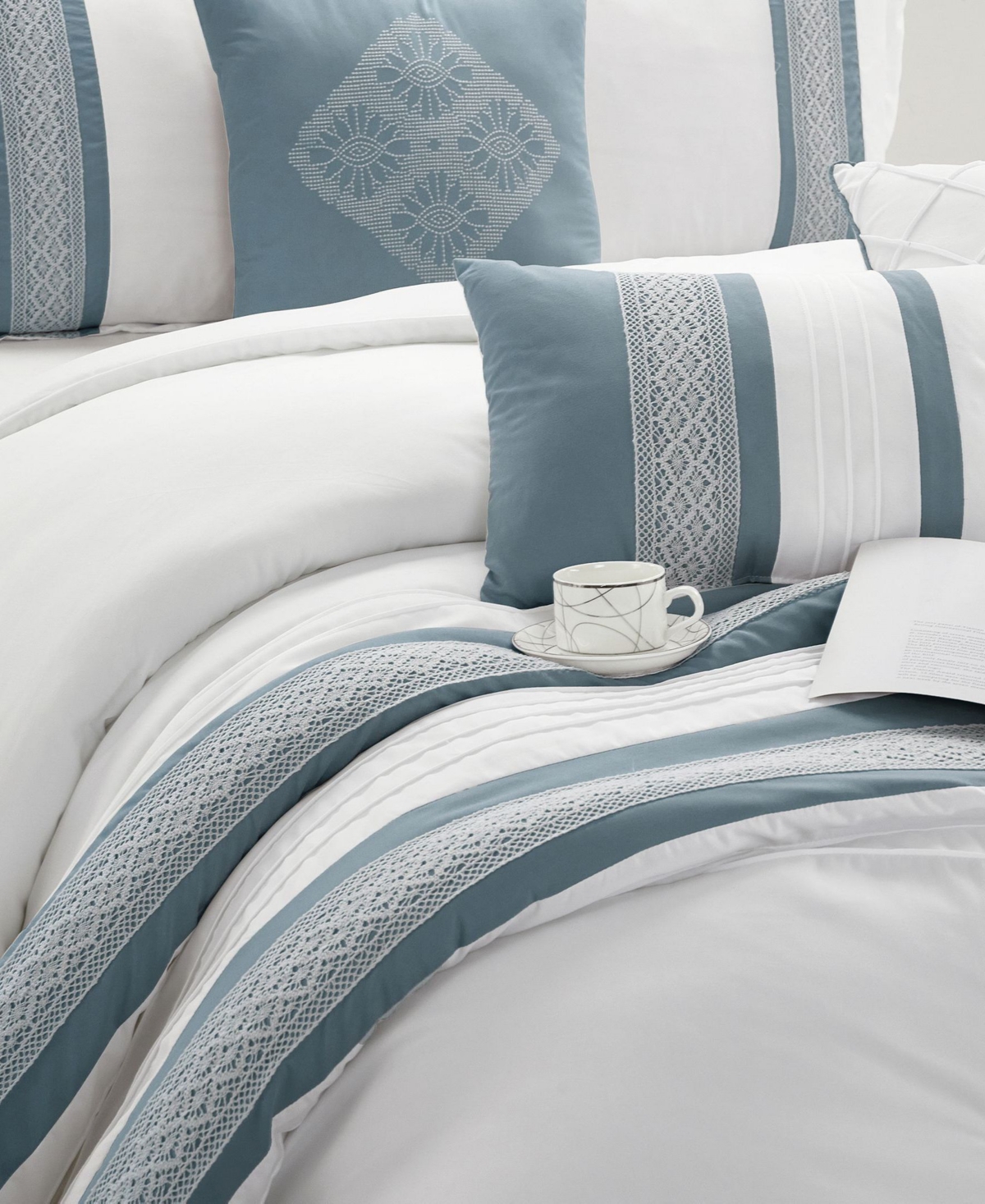 Stratford Park Durango Stripes 7-Pc. Comforter Set