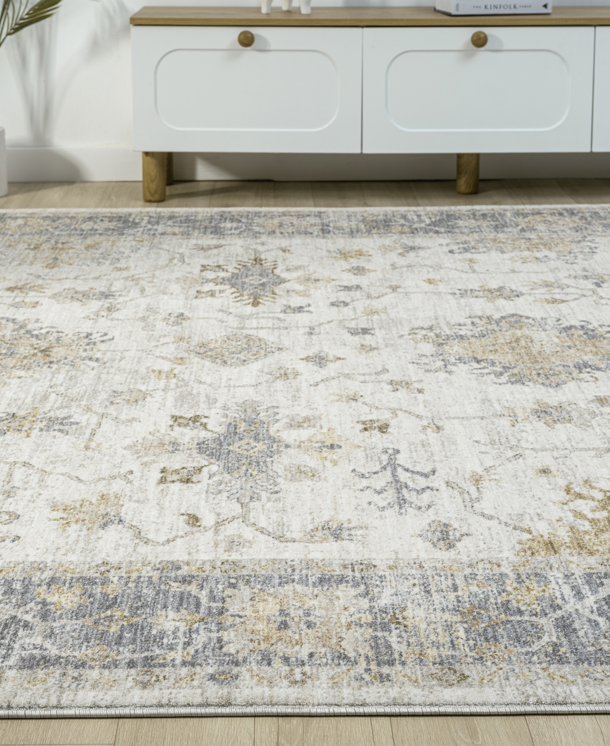 Lr Home Maria Mir-921 2'7"x7'10" Runner Area Rug