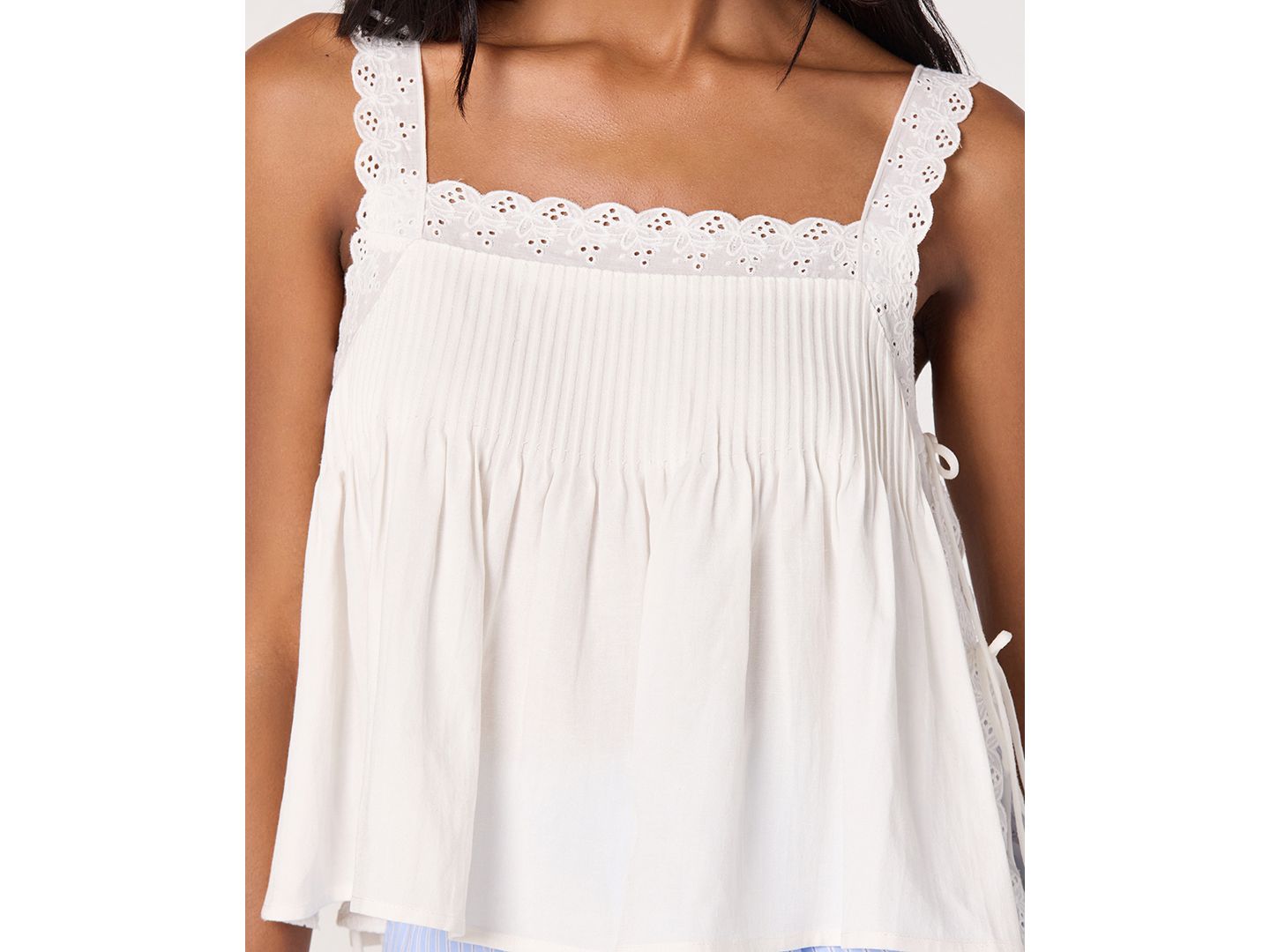 Женский топ ASTR the Label Side-Tie Sleeveless, цвет: Белый — фото 6