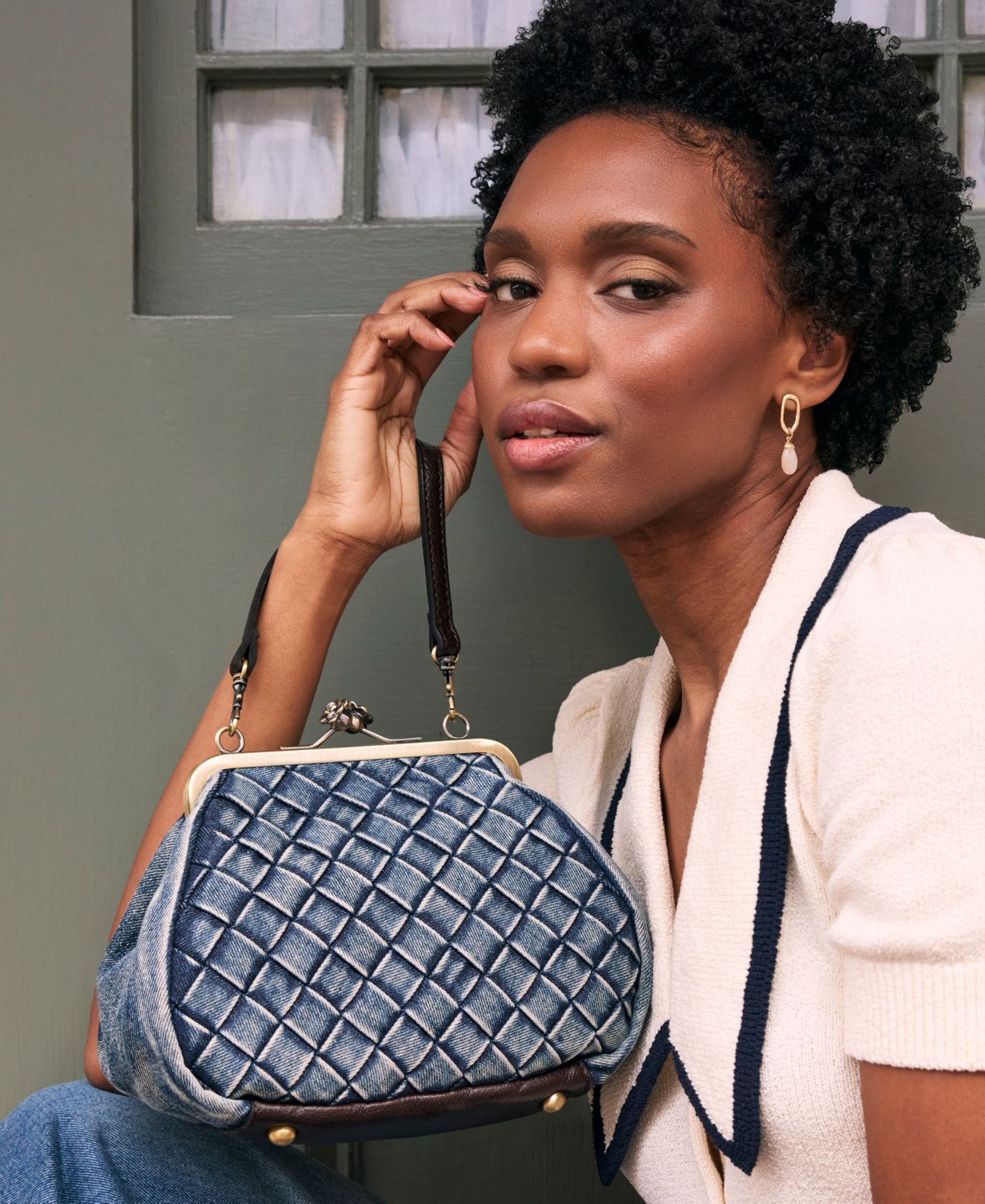 Женская сумка Patricia Nash Tabby Small Woven Denim Frame Crossbody, цвет: Джинсовый — фото 2