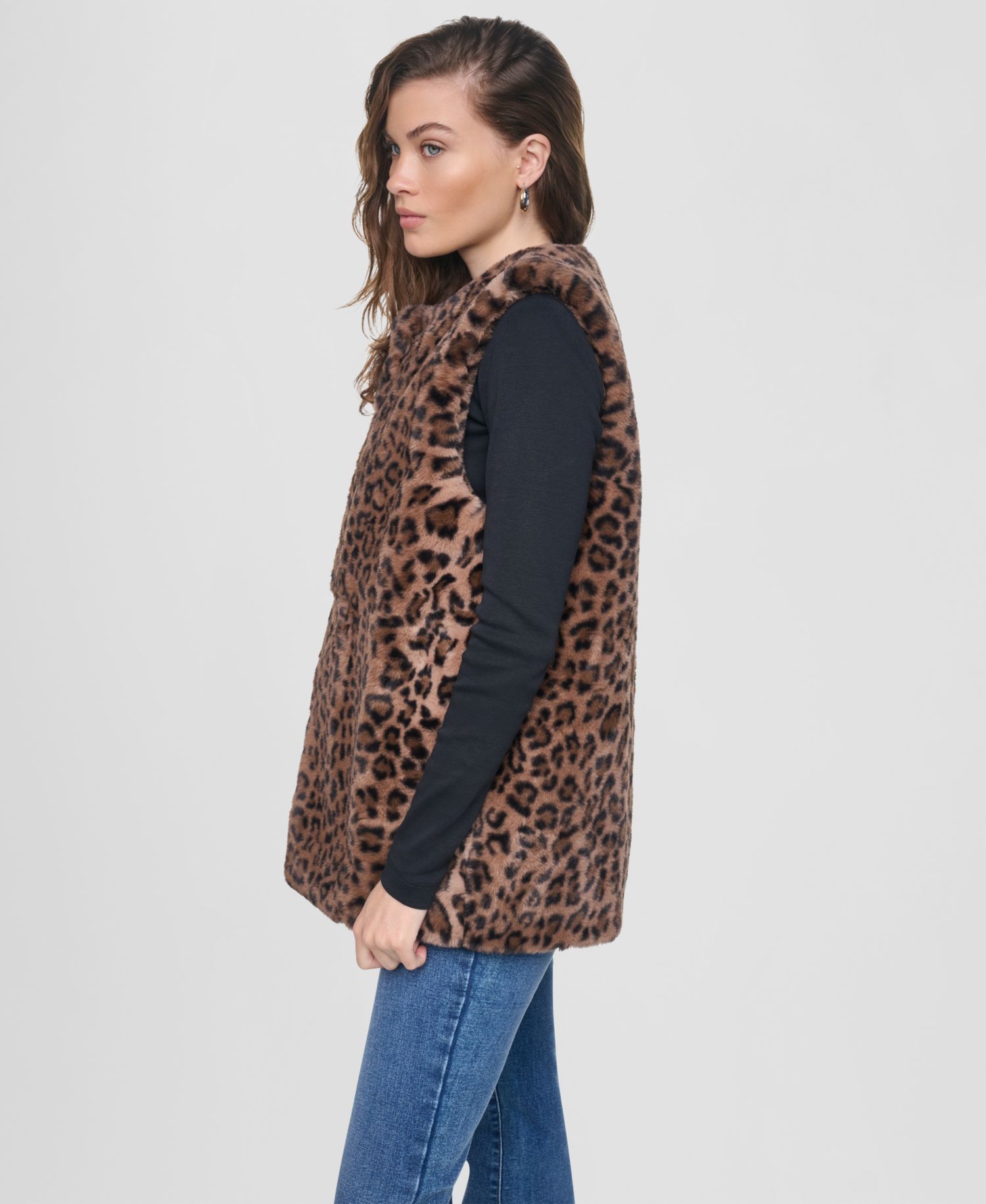 Women's Crewneck Sleeveless Vest