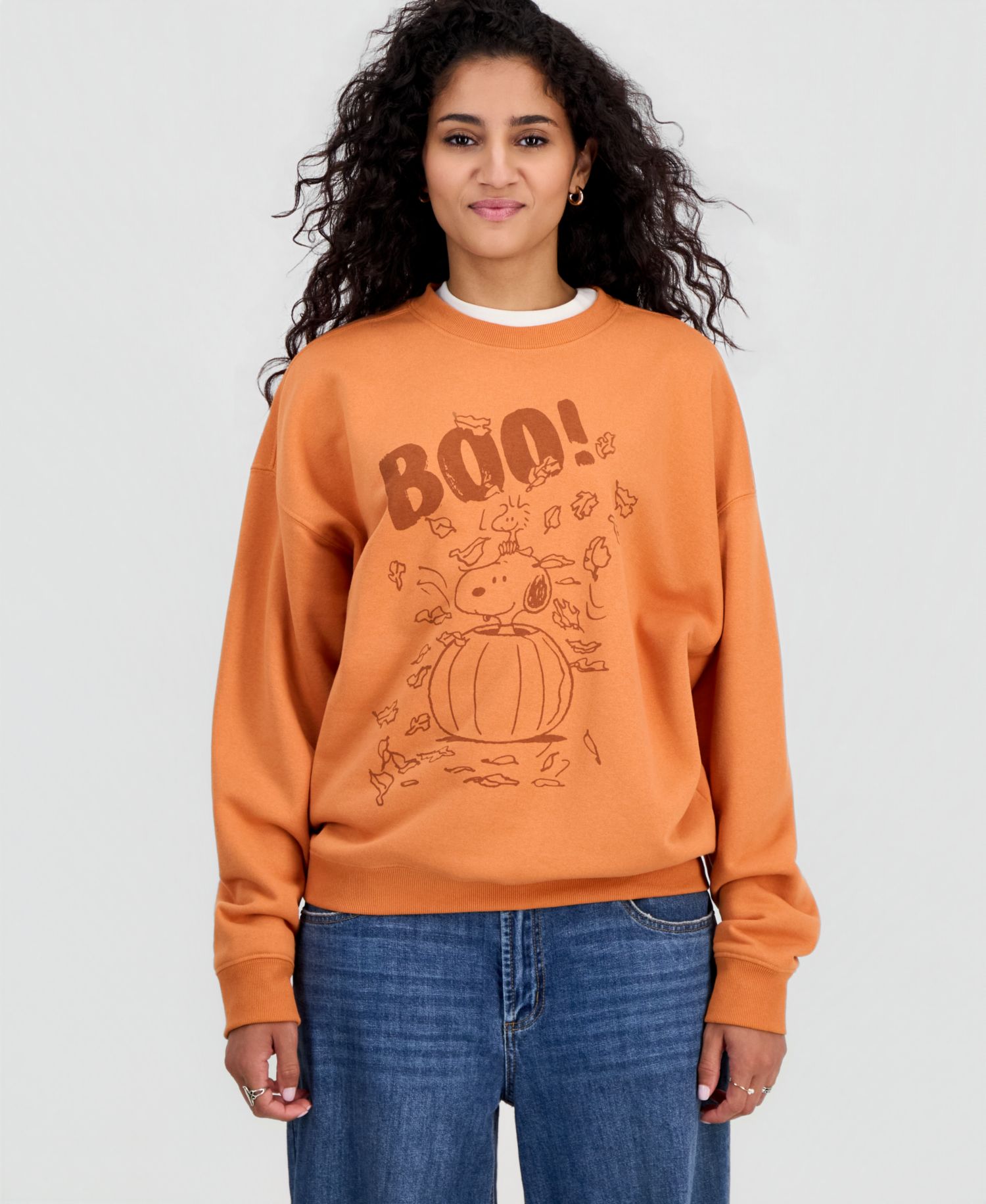 Juniors' Snoopy Pumpkin Graphic Print Sweatshirt