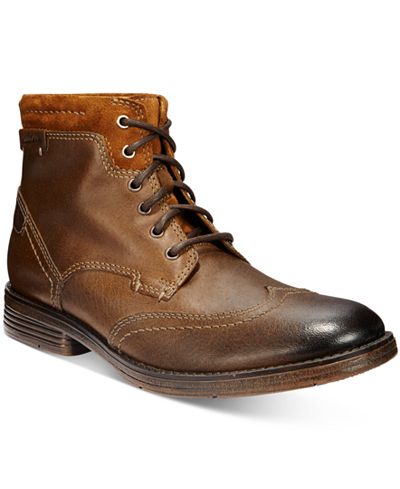 Clarks Men's Devington Hi Wing-Tip Boots