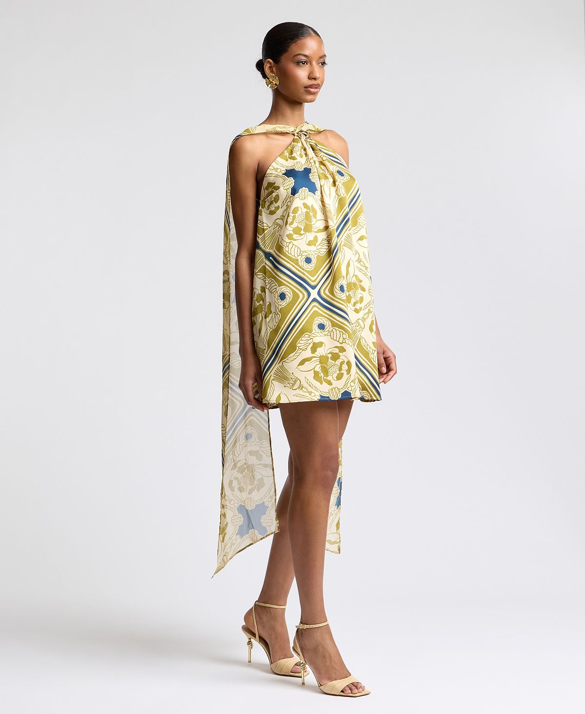 Avec Les Filles Women's Halter Scarf Print Swing Mini Dress view 4 — MAYCSS fashion products