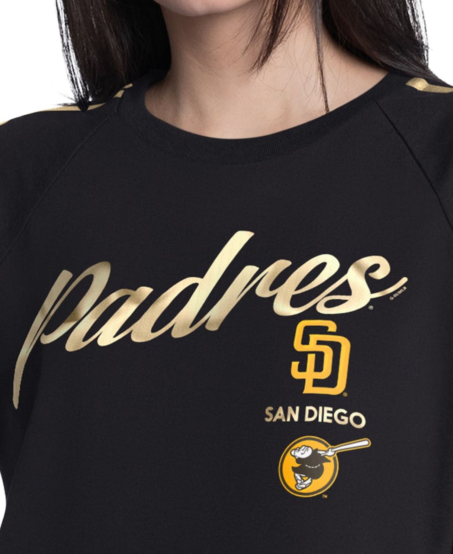 Women's Black San Diego Padres Classic Play Cropped Raglan T-Shirt