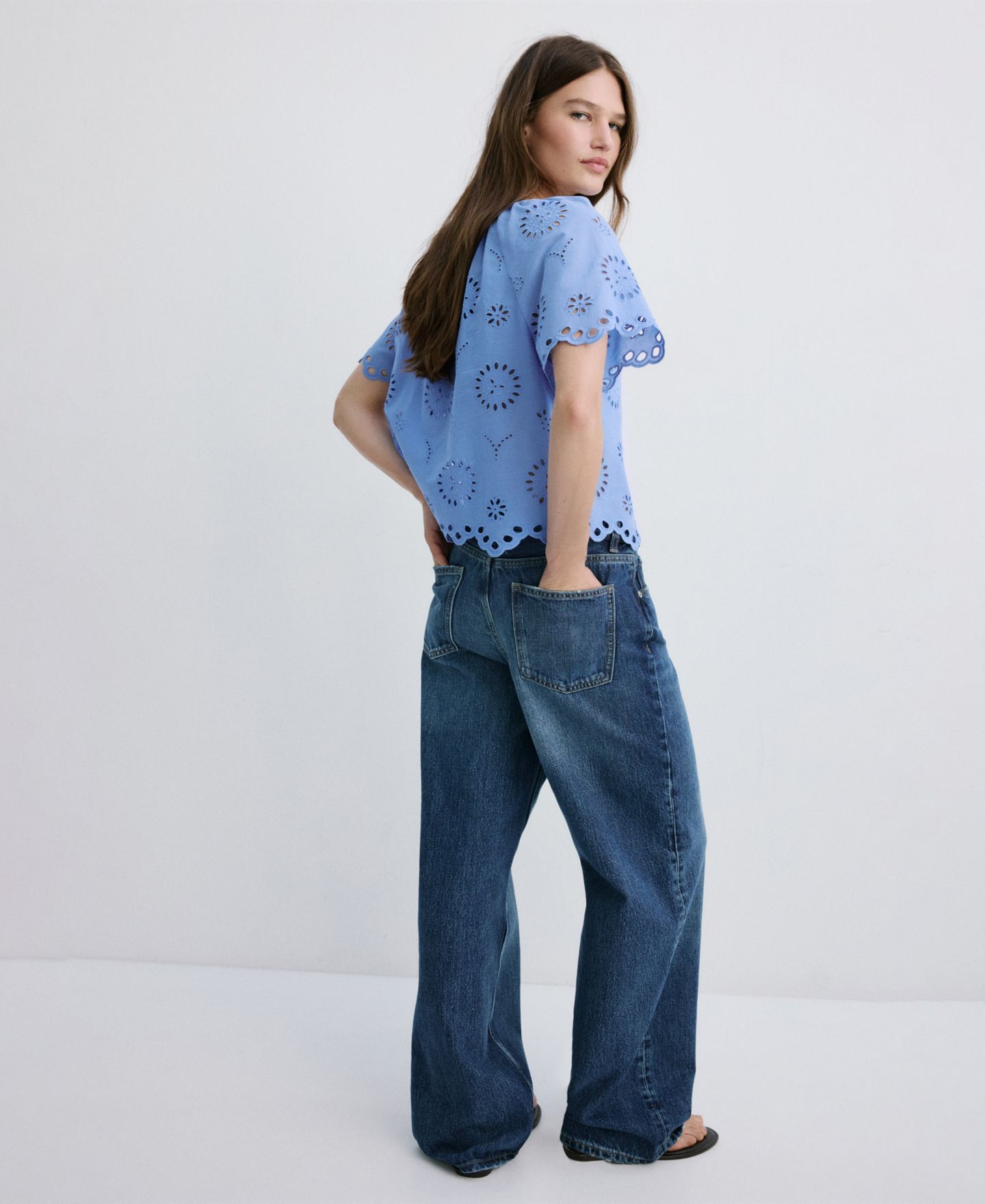 Женская блузка Mango 100% Cotton Openwork Embroidery, цвет: Синий — фото 3