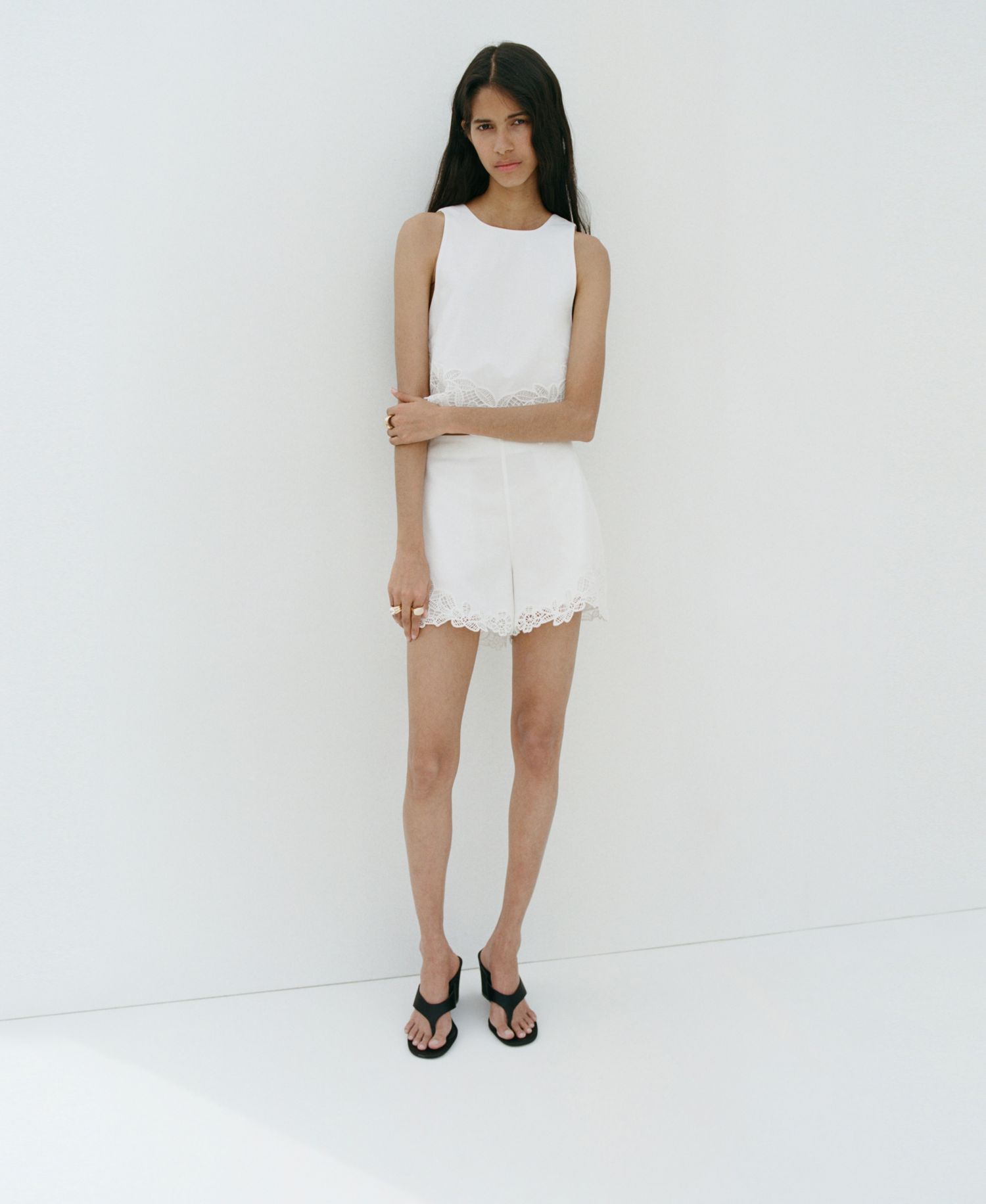 Women's Lace Accents Embroidered Shorts