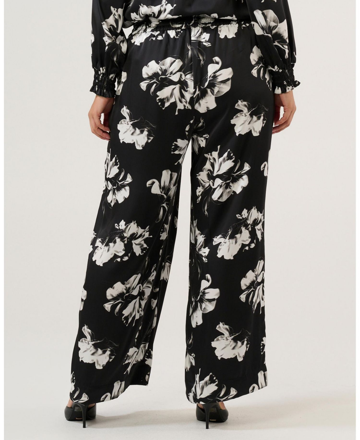 Women's Gilda Floral Wide-Leg Satin Elasticated Pant