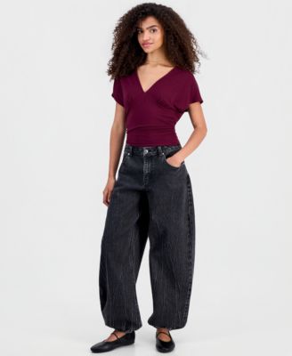 Juniors' Balloon-Leg Jogger Jeans
