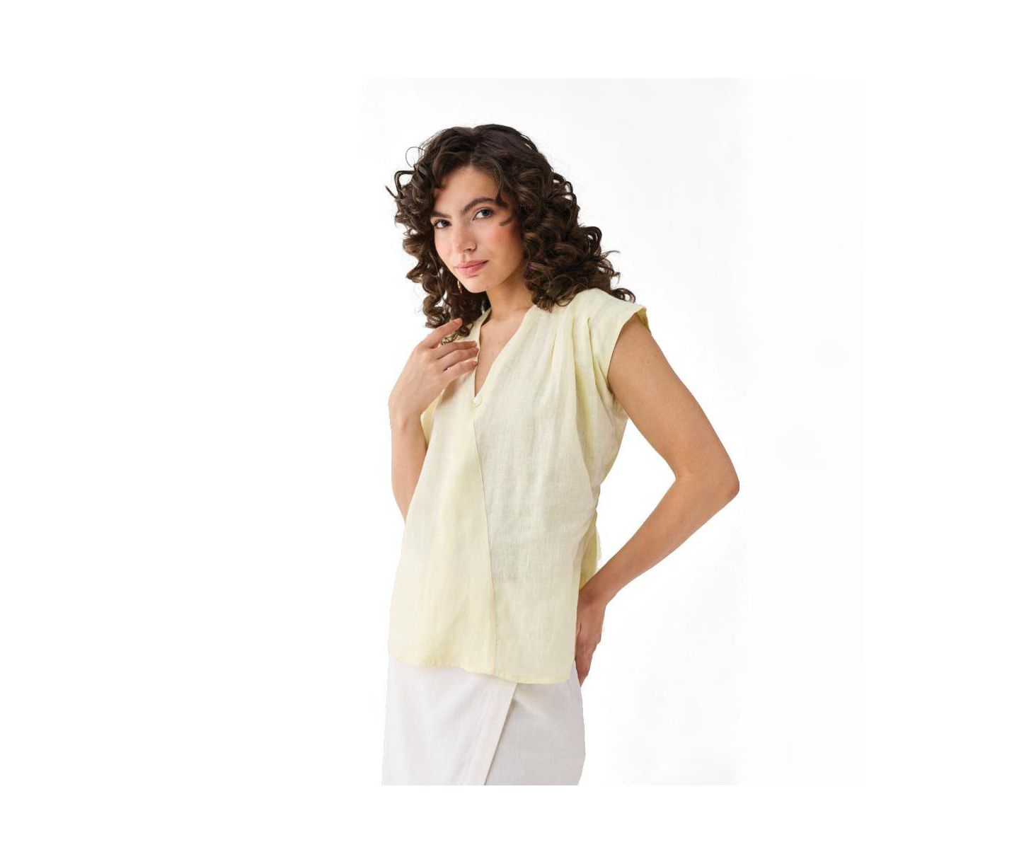 Женский топ Reistor V-neck Linen Overlap, цвет: Сливочный лимонный — фото 1
