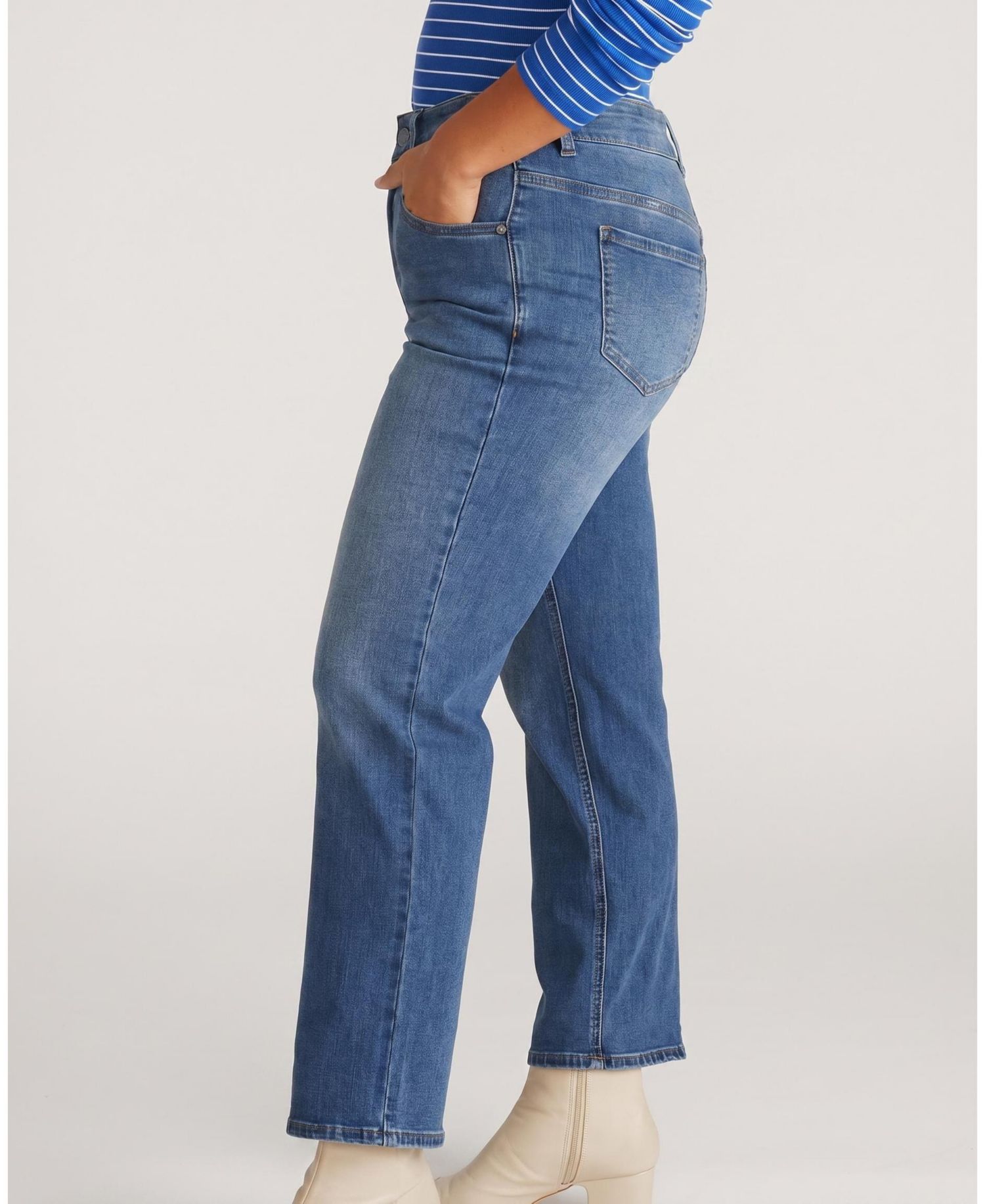 Women's Seine High Rise Straight Leg Jean