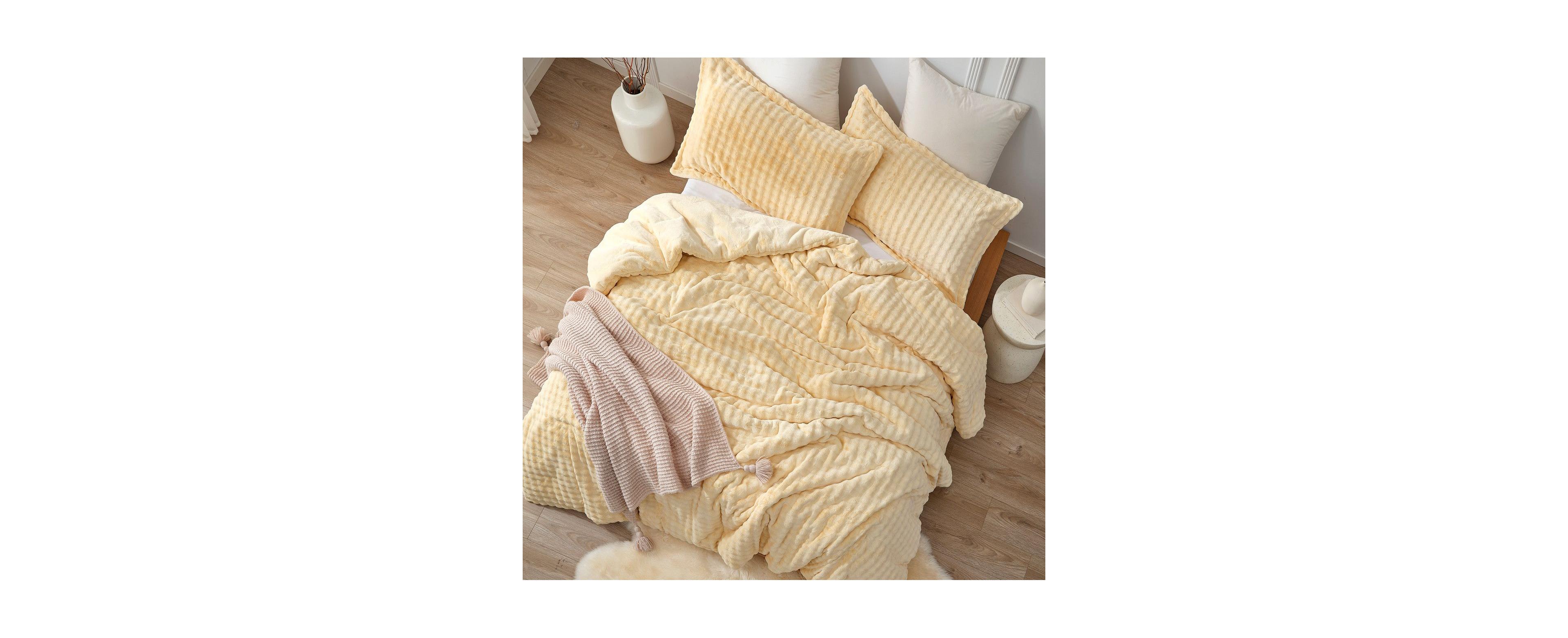 Coma Inducer Snowball Double Chunky Bunny Oversized Comforter Set