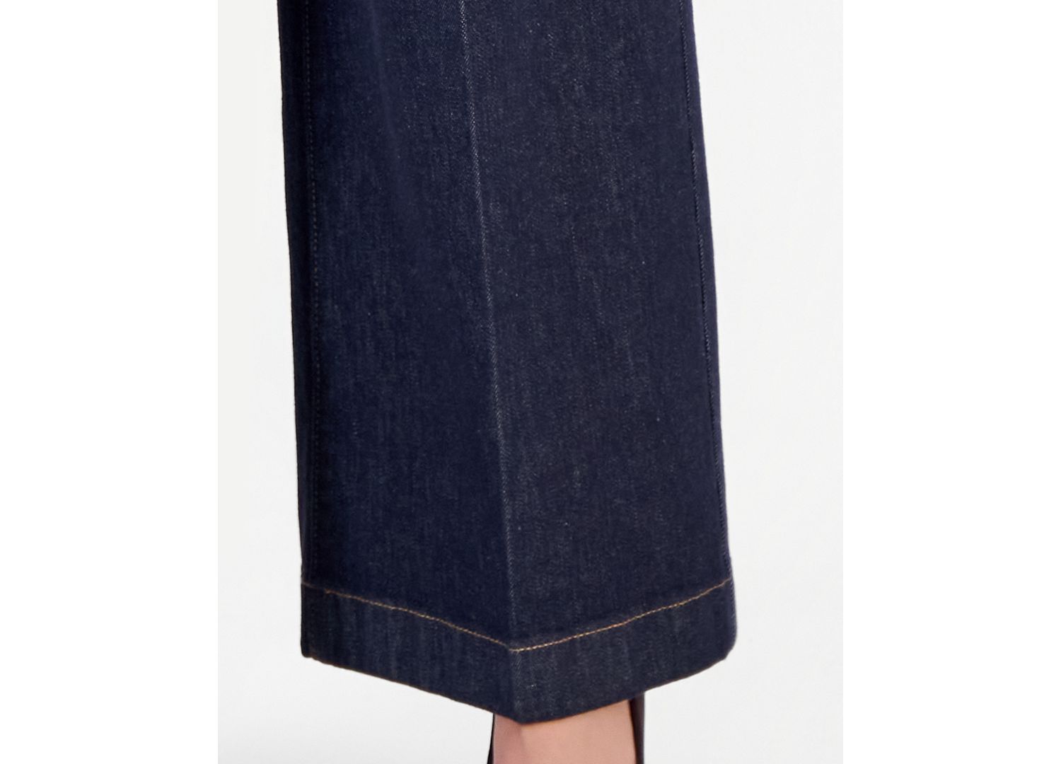 Petite High-Rise Wide-Leg Belted Jeans