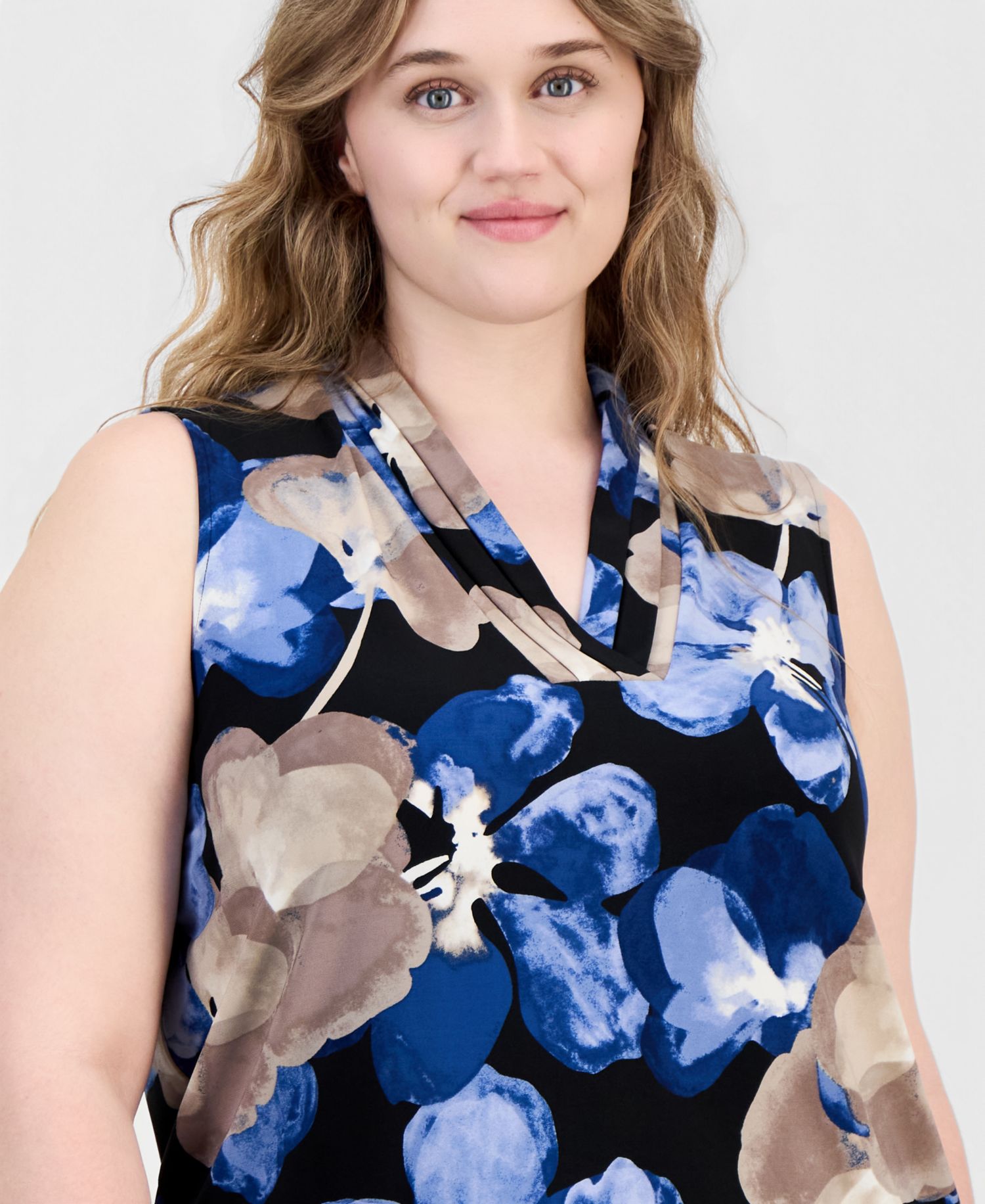 Plus Size Printed V-Neck Sleeveless Top