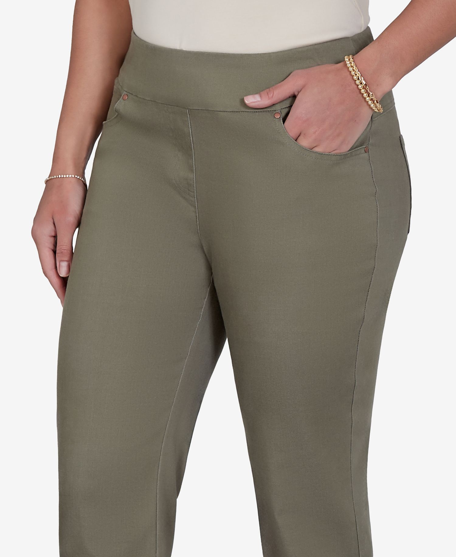 Petite Pleated Hem Denim Ankle Pants