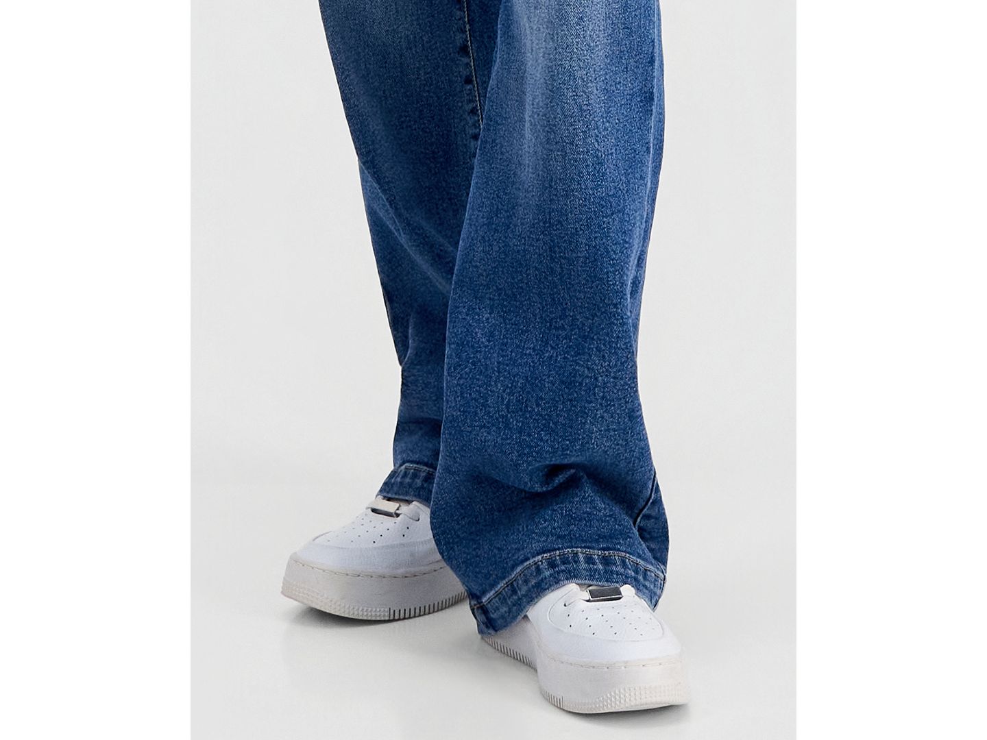 Женский комбинезон Celebrity Pink Juniors' Slouchy Denim Overalls, цвет: Kelroth — фото 9