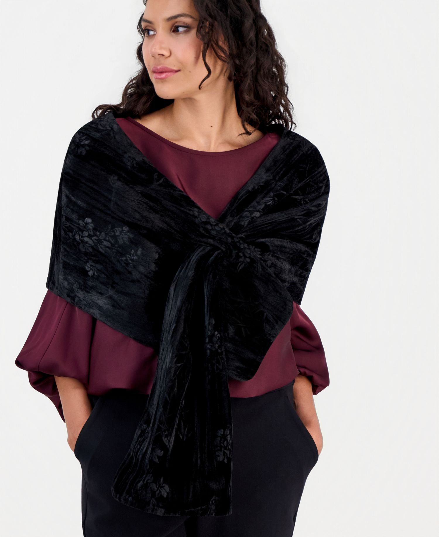 Velvet Jacquard Pull Through Scarf
