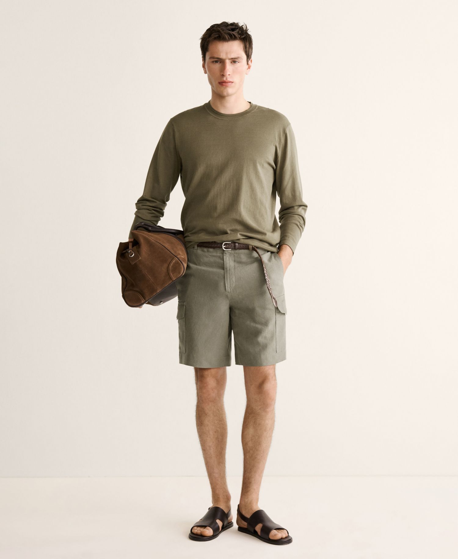 Men's Cargo Linen 9.06" Bermuda Shorts