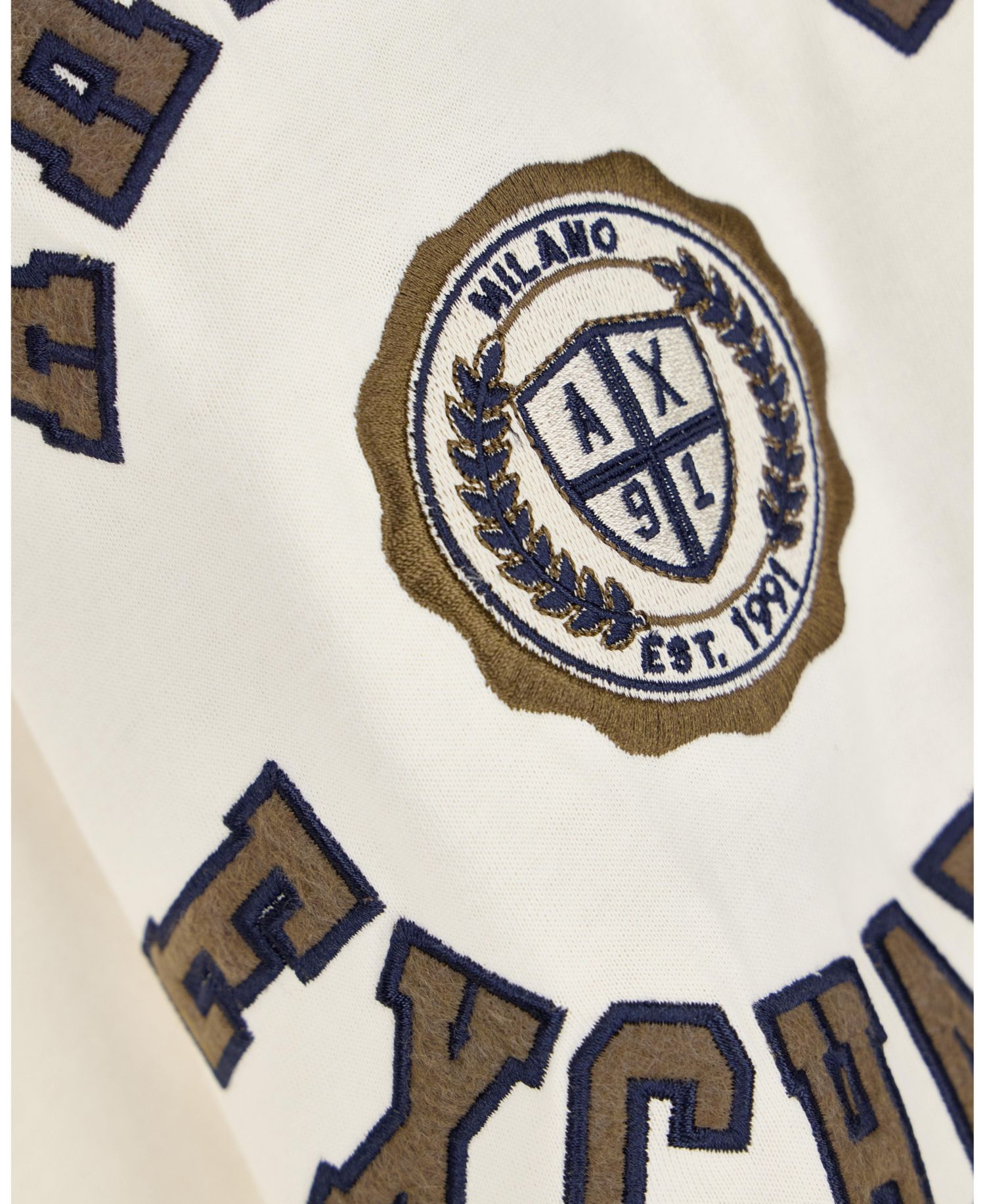 Men's Crossover Large Logo T-Shirt