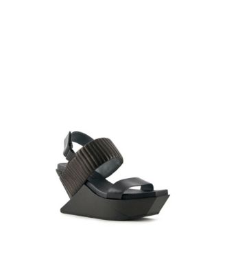 Women's Delta Wedge Puffier