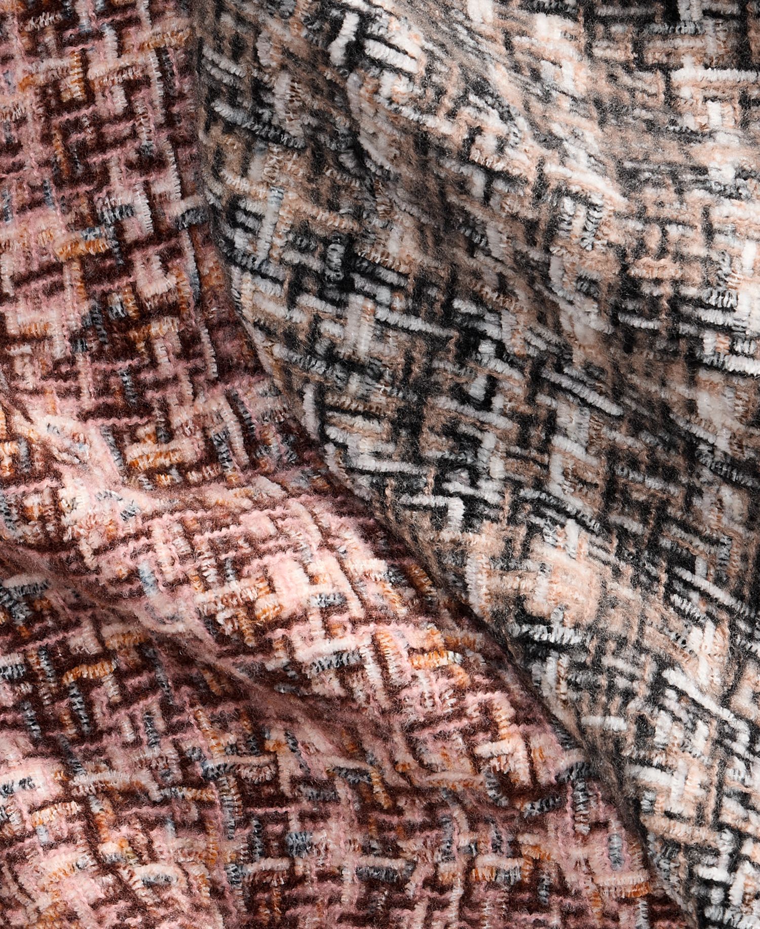 Women's Chenille Space-Dye Triangle Black Wrap Scarf