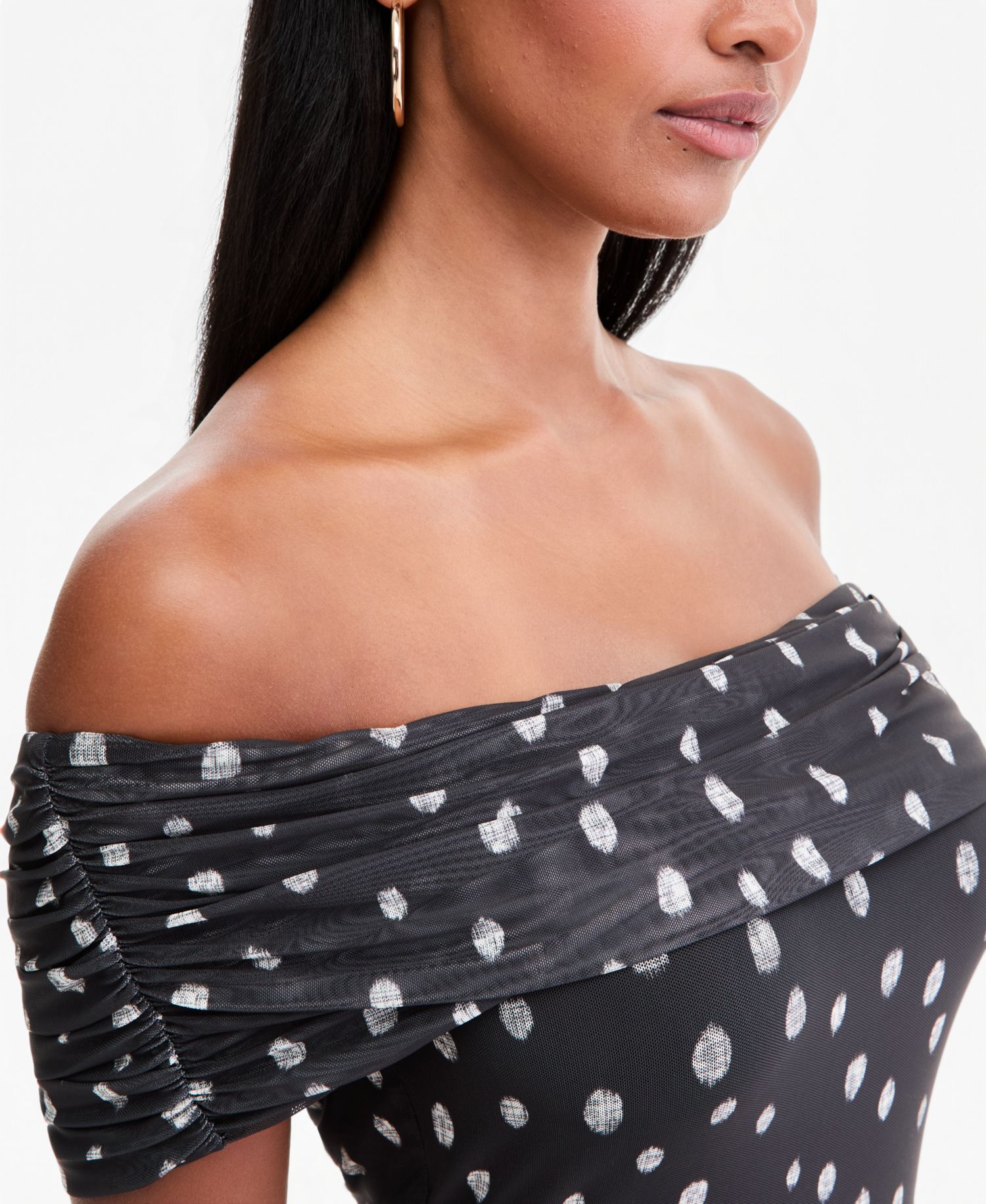 Women's Off-The-Shoulder Maxi Dress