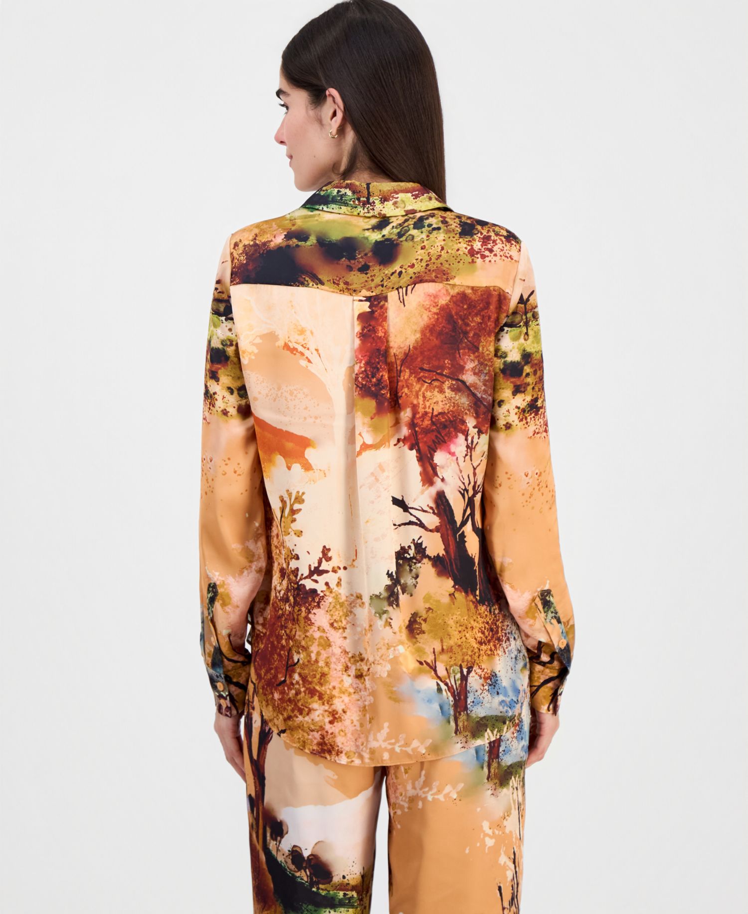 Women's Printed Long-Sleeve Button-Down Blouse