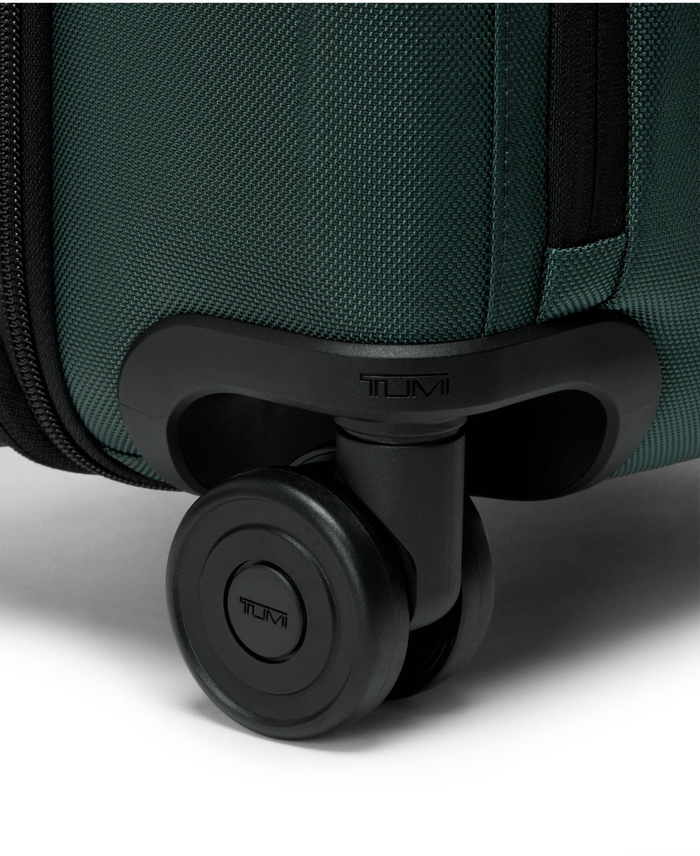 Чемодан TUMI Alpha Large Dual Expandable Check-In Luggage — фото 7