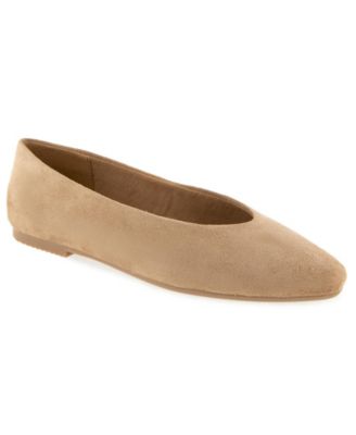 Women's Latouche Pointed Toe Ballet Flat