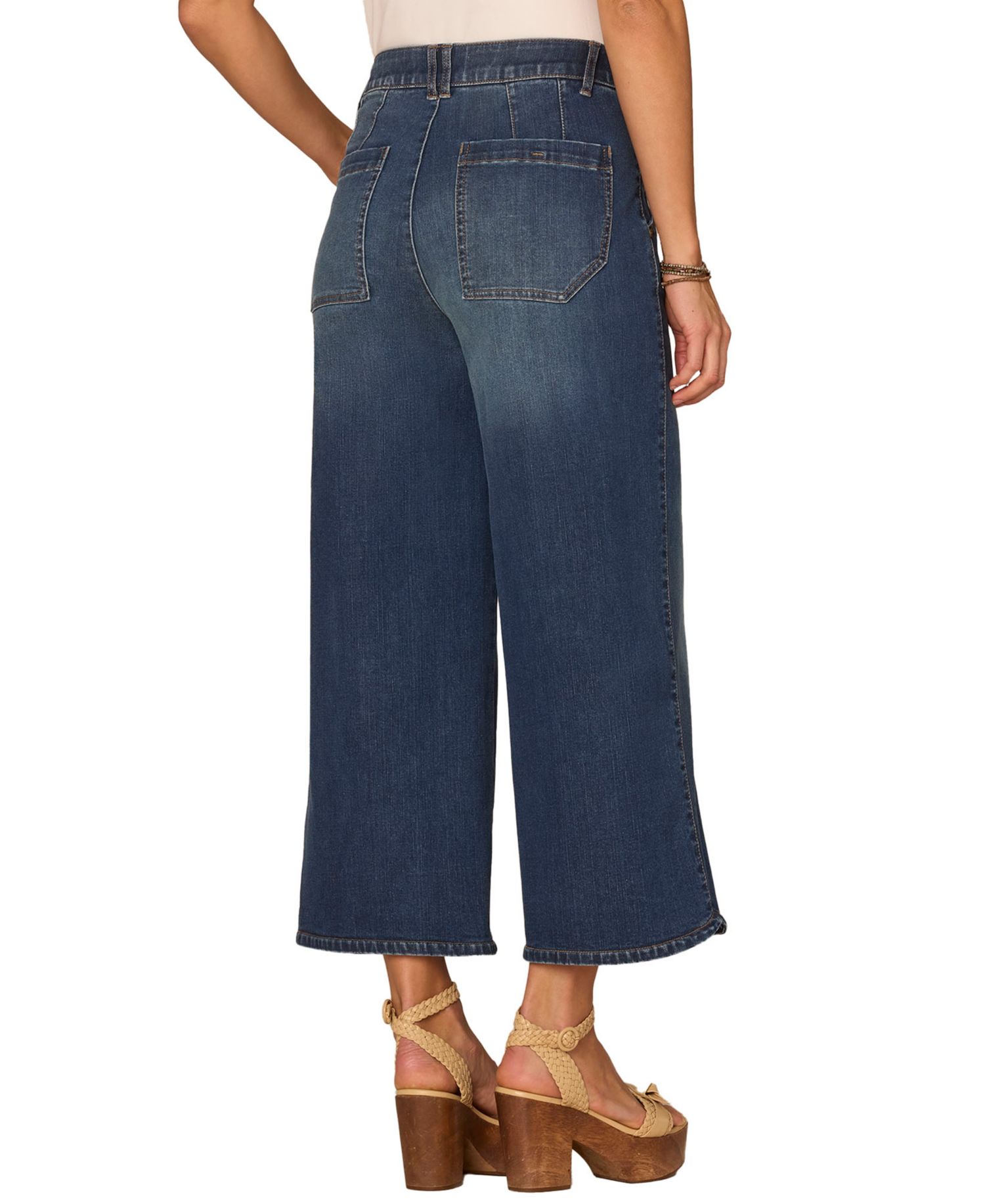 Petite Cropped Wide-Leg Jeans