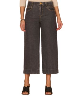 Petite Cropped Wide-Leg Jeans