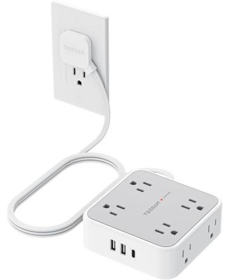 Surge Protector Power Strip, 5 Feet t Flat Plug Extension Cord with 3 USB (1 USB C) 8 Outlets, 1250W, 900J Protection, 3 Sided Outlet Extender