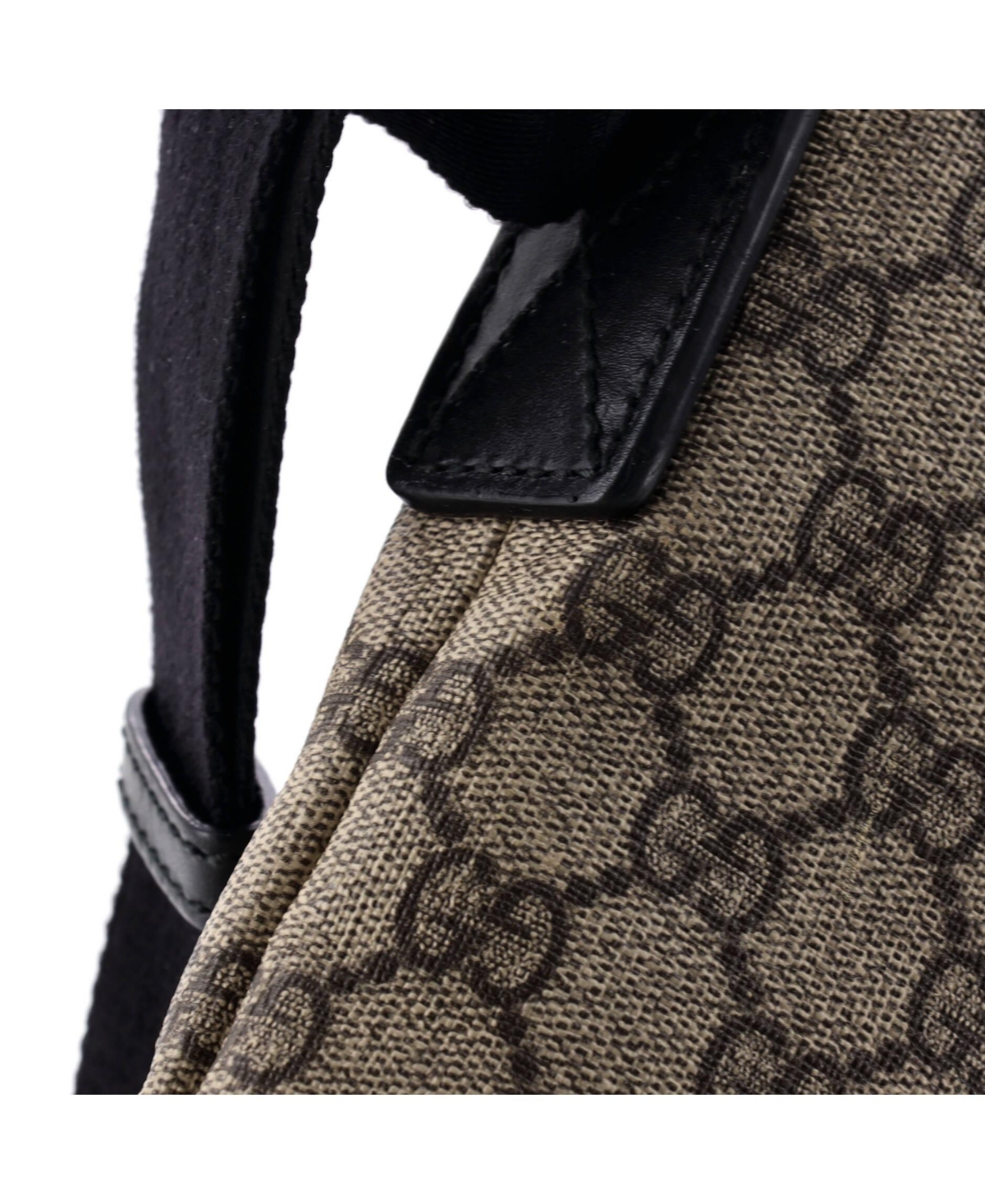 Pre-Owned Gucci Small Web Messenger Bag Gg Coated Canvas