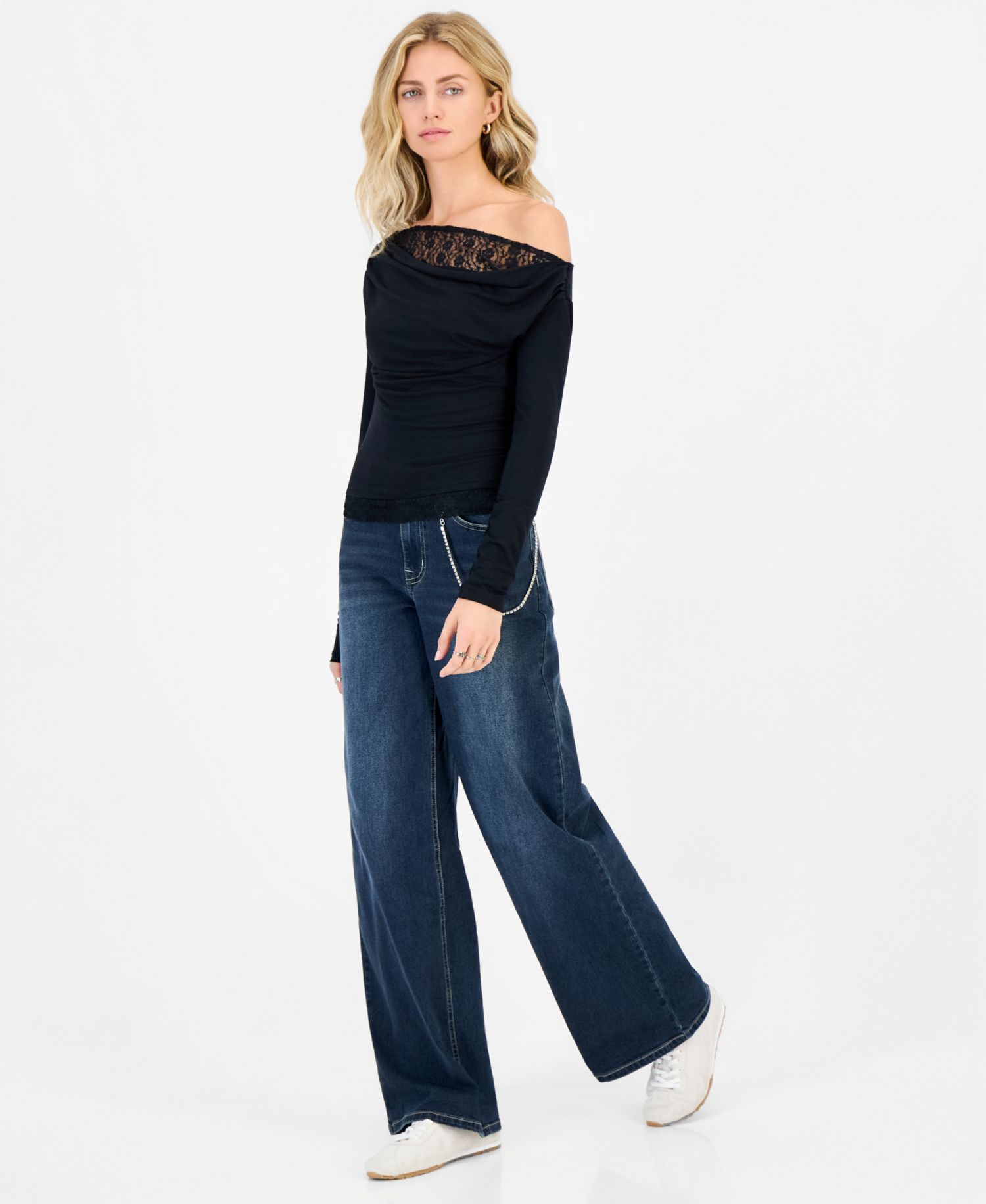 Juniors' Off-the-Shoulder Long-Sleeve Top