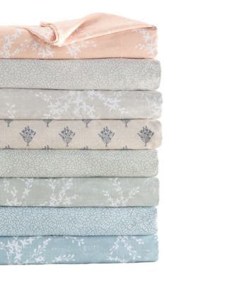 Delicate Details Sheet Sets