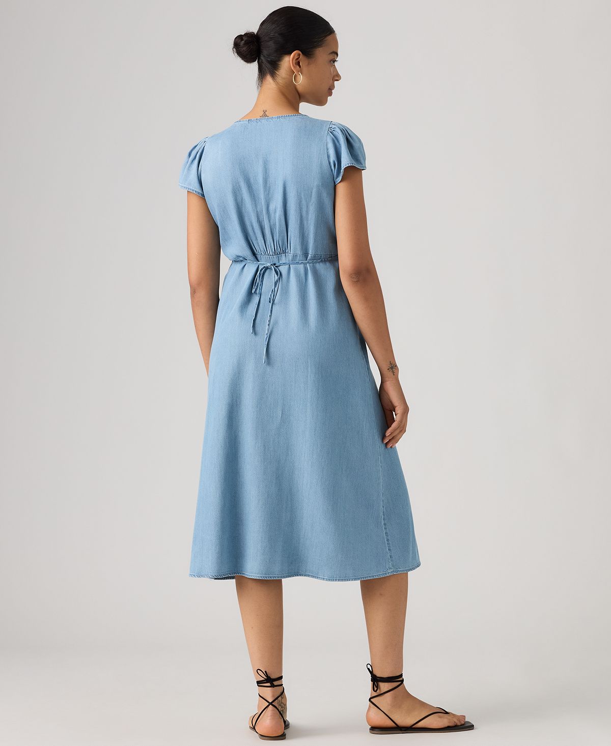Levi's Women's Lilith V-Neck Midi Dress view 4 — MAYCSS fashion products