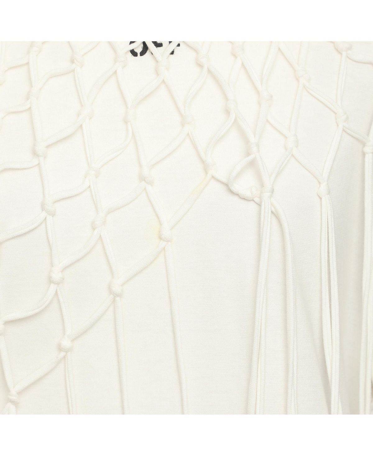 Pre-Owned Off-White Women's Macrame Fringe Detail T-Shirt view 4 — MAYCSS fashion products