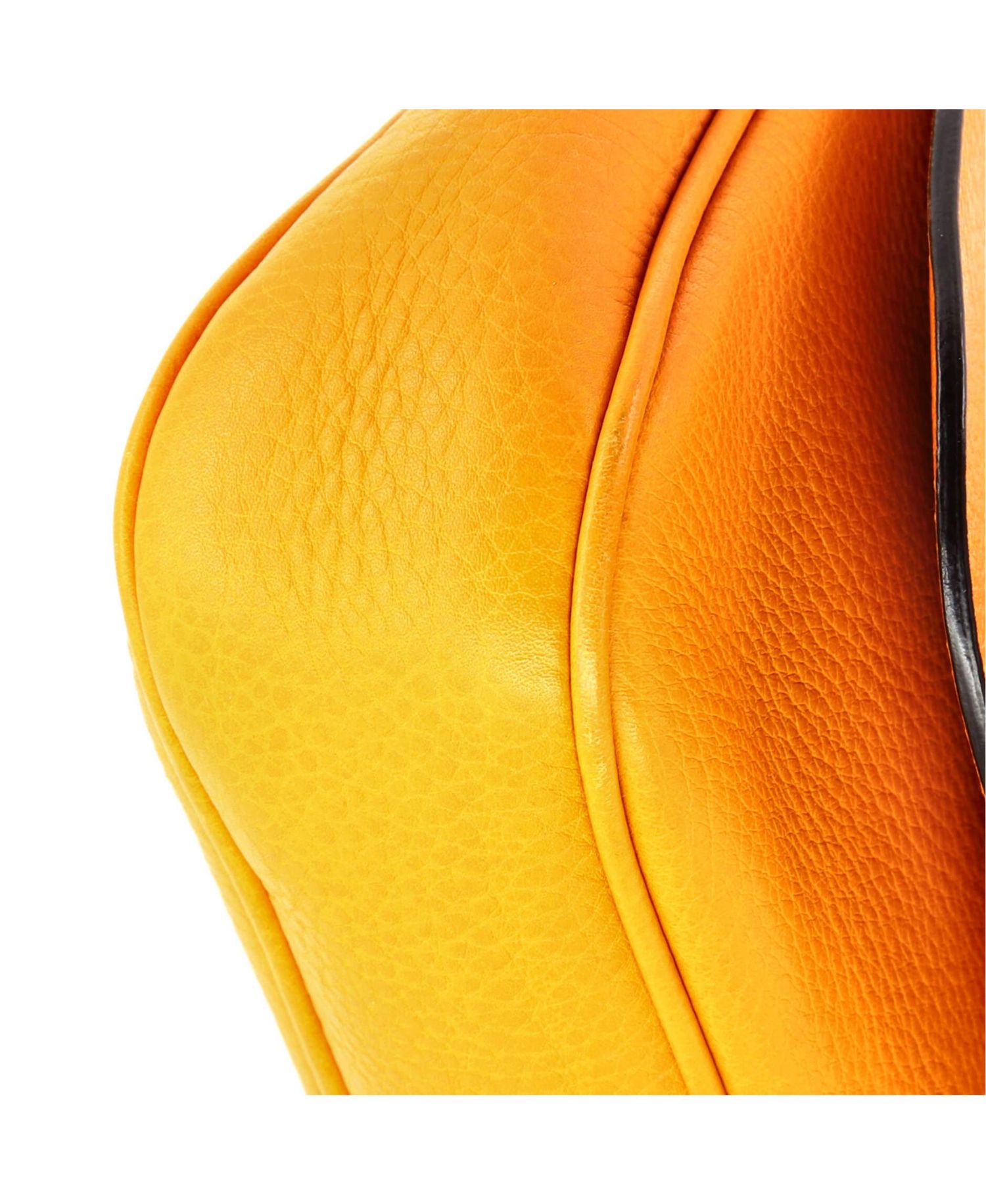Medium Soho Chain Crossbody Bag Leather