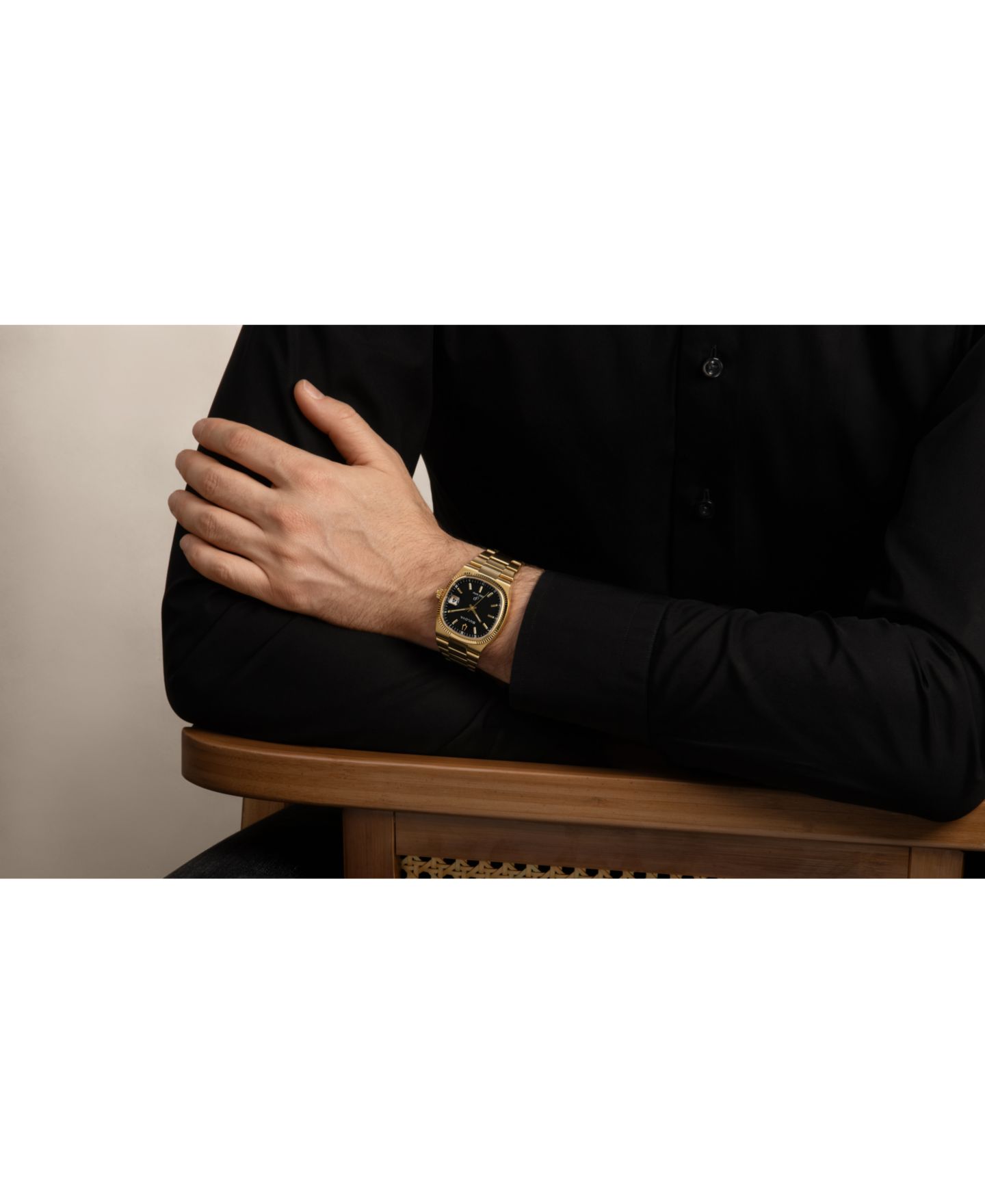 Мужские часы Bulova Classic Super Seville Gold-Tone Stainless Steel Bracelet Watch 37.5mm — фото 5