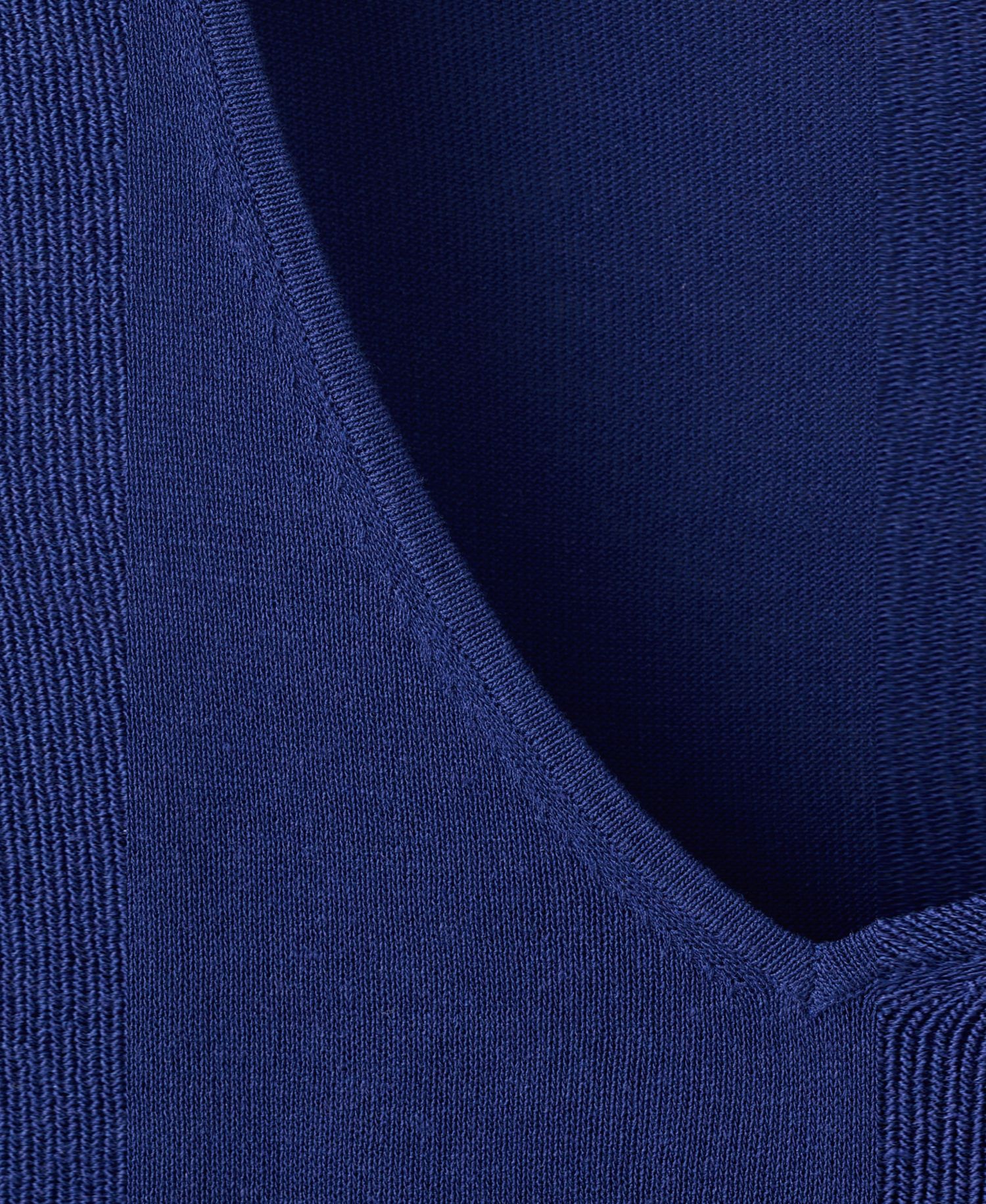Women's V-Neck Knit Top