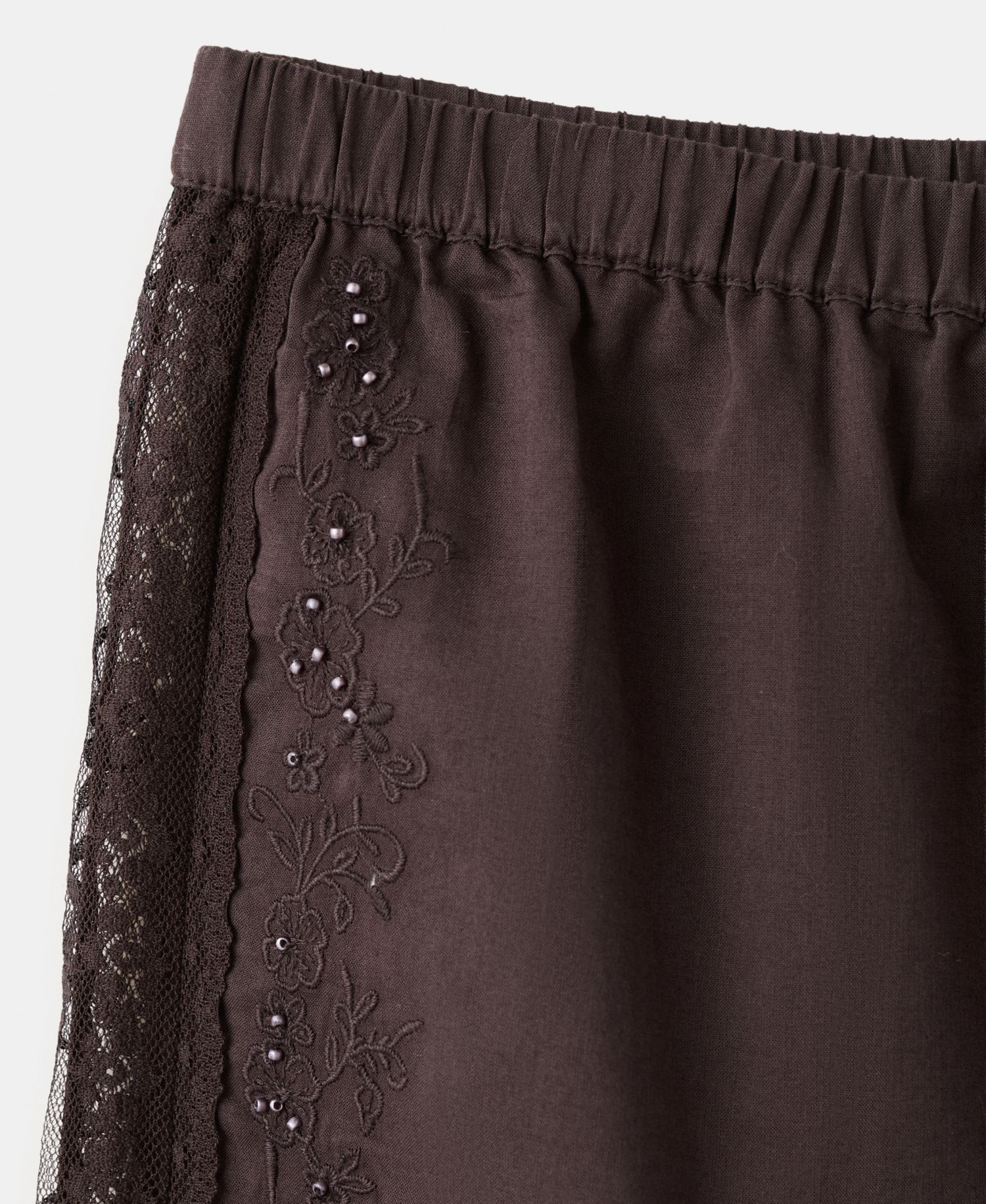 Women's Lace Detail Straight Shorts