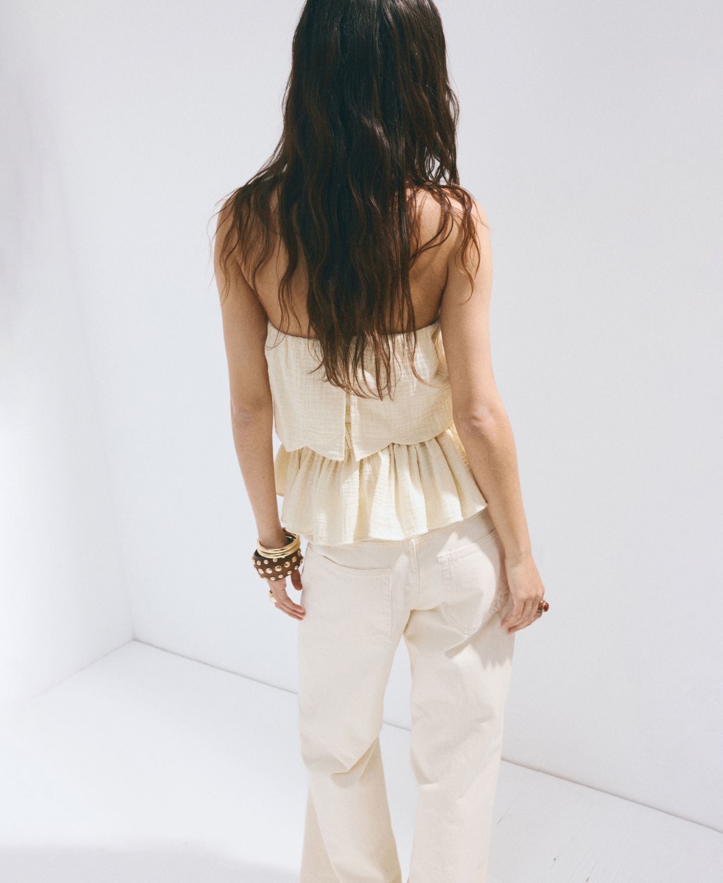 Женский топ Mango Embroidered Details Crinkled, цвет: Светлый бежевый — фото 6