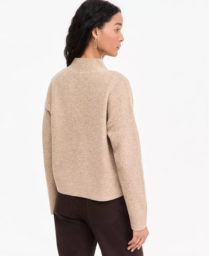 Women's 3 Button V-Neck Cardigan - thumbnail 3